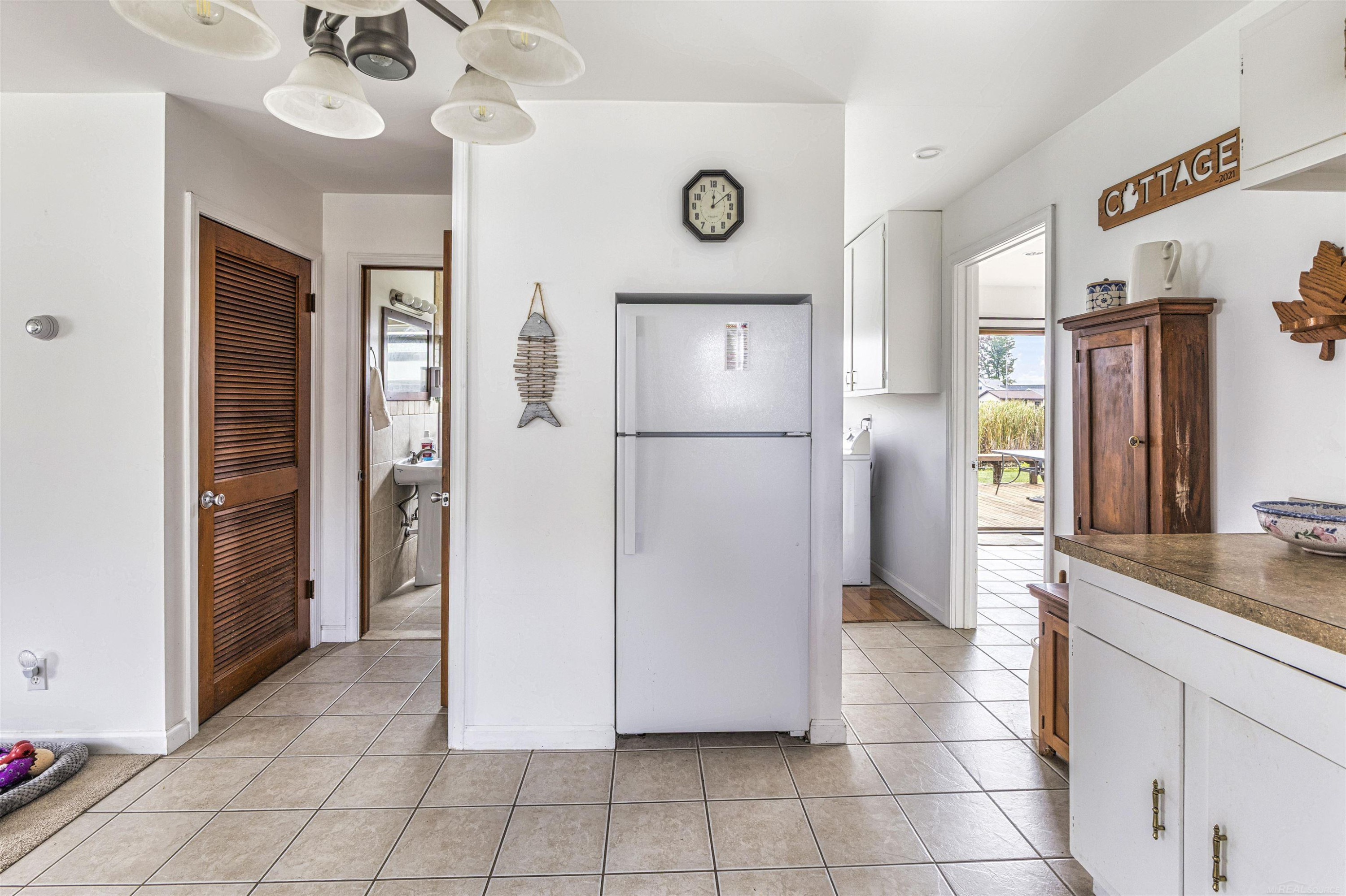 13508 W. Shore Drive Drive, Houghton Lake, MI 48629 — Photo 27