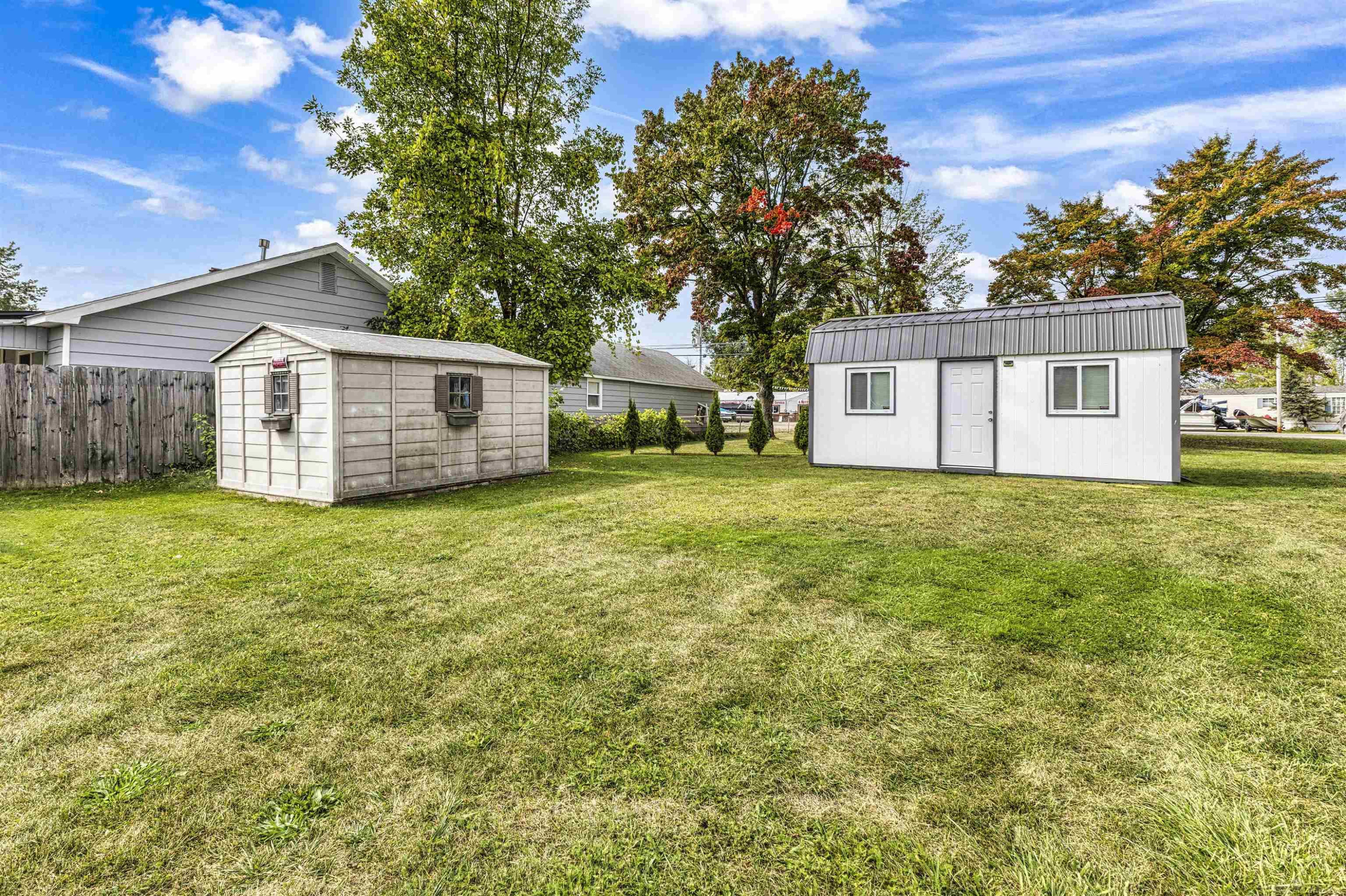 13508 W. Shore Drive Drive, Houghton Lake, MI 48629 — Photo 31