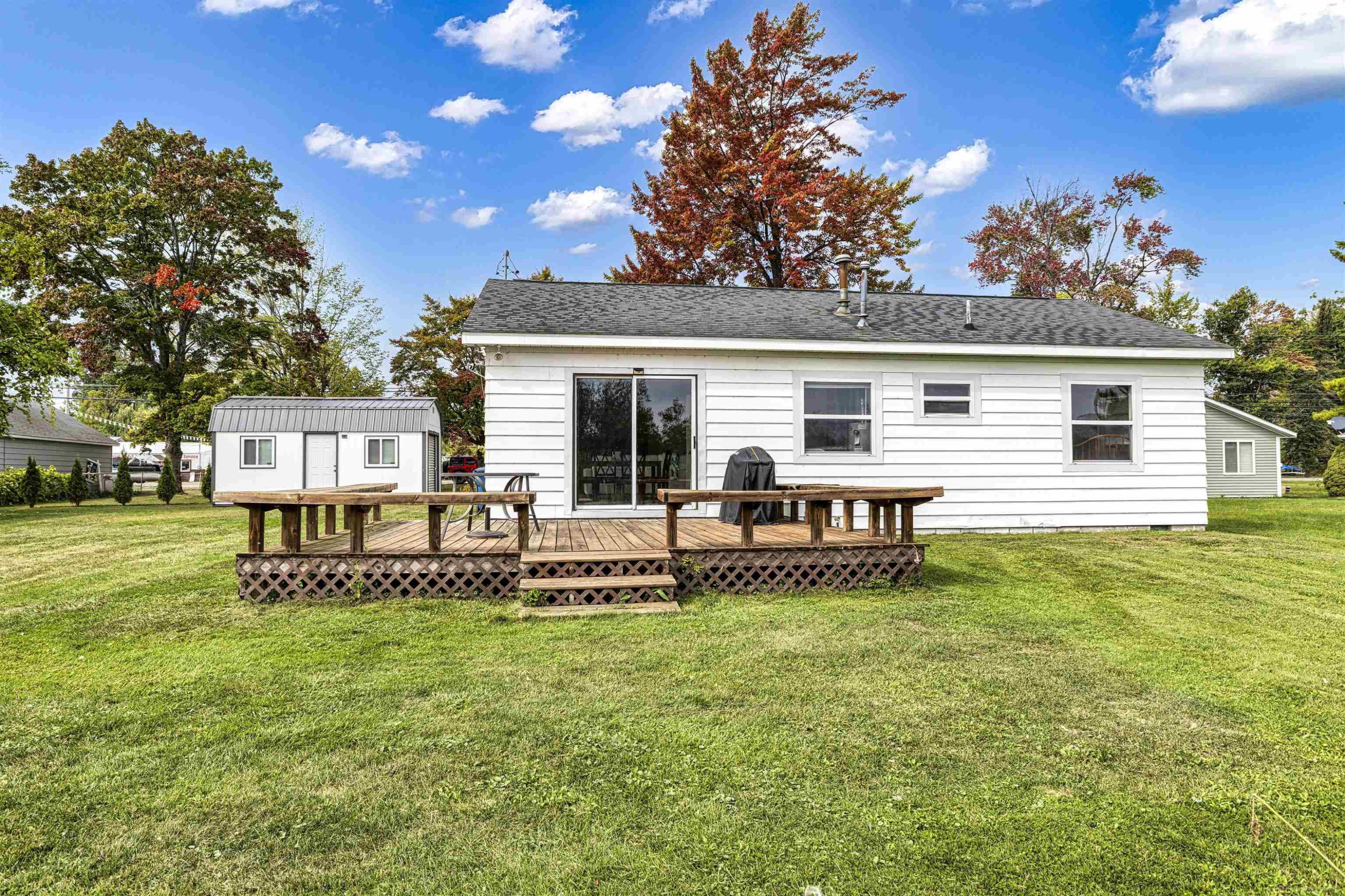 13508 W. Shore Drive Drive, Houghton Lake, MI 48629 — Photo 33