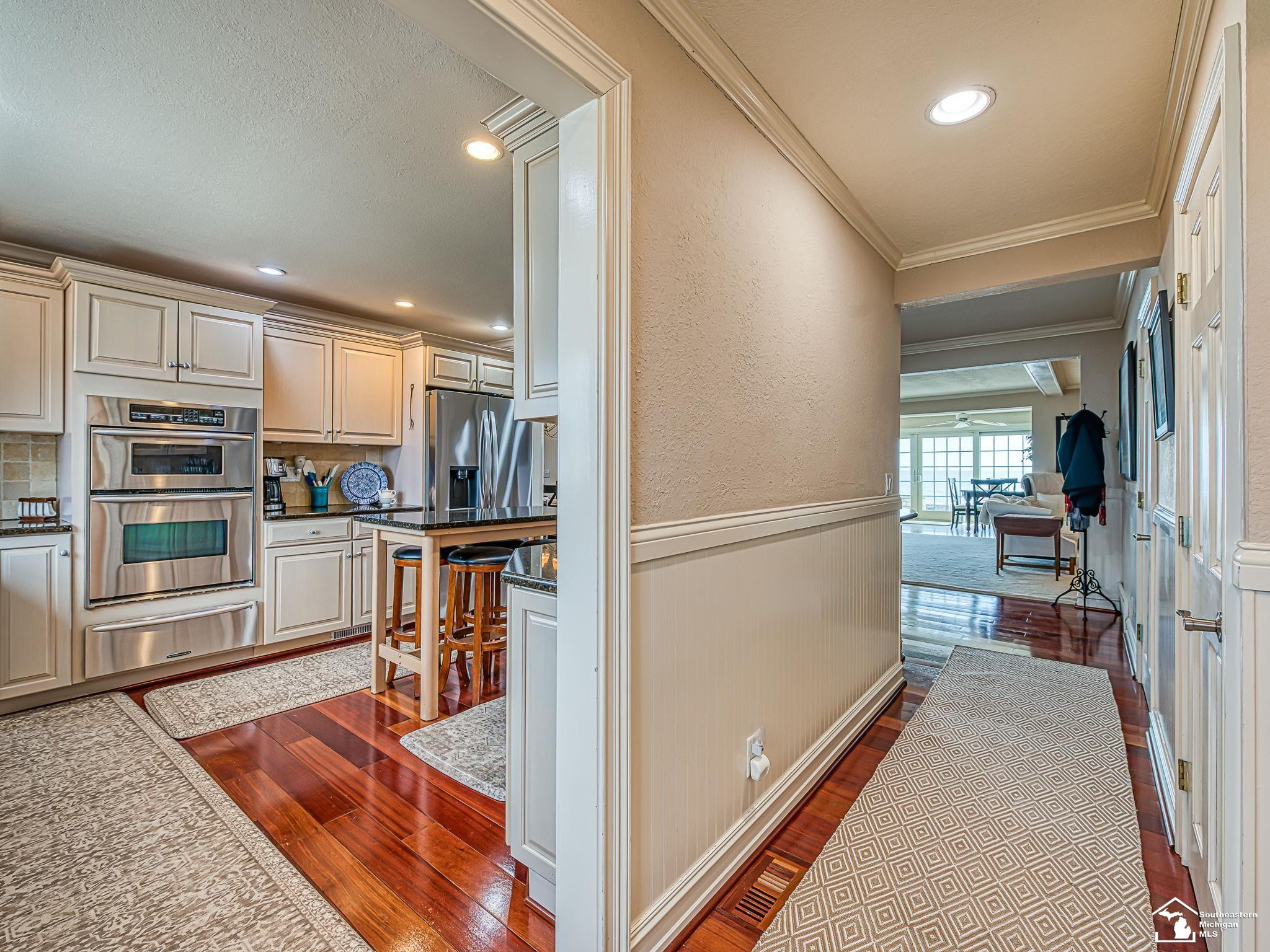 12710 N Lakeshore Drive, Monroe, MI — Photo 5