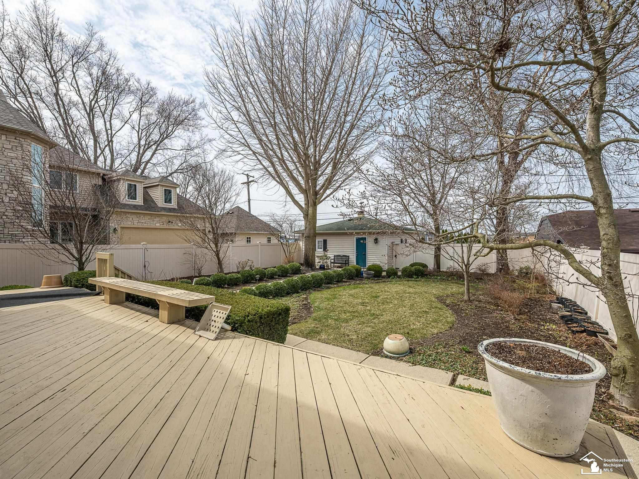 12710 N Lakeshore Drive, Monroe, MI — Photo 50