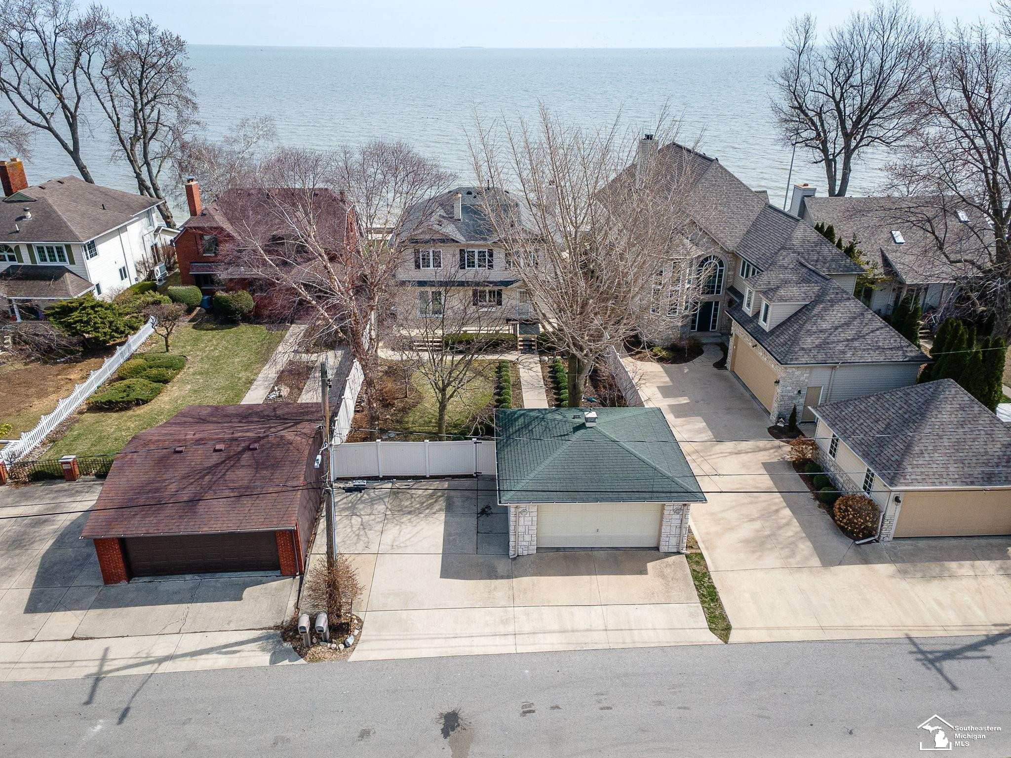 12710 N Lakeshore Drive, Monroe, MI — Photo 59
