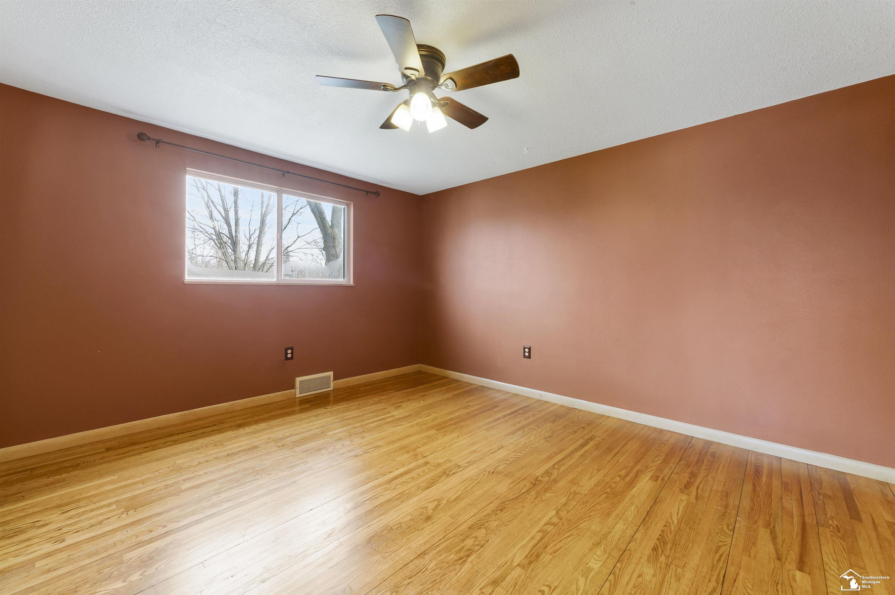 2900 Second Street, La Salle, MI — Photo 29