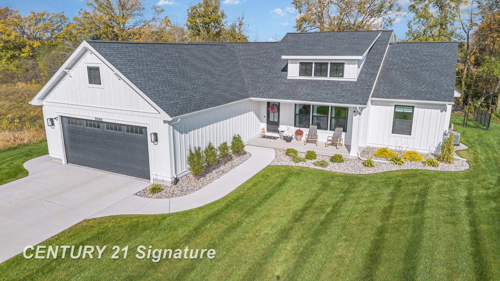 10606 Tall Pine Lane, Freeland, MI 48623 — front exterior