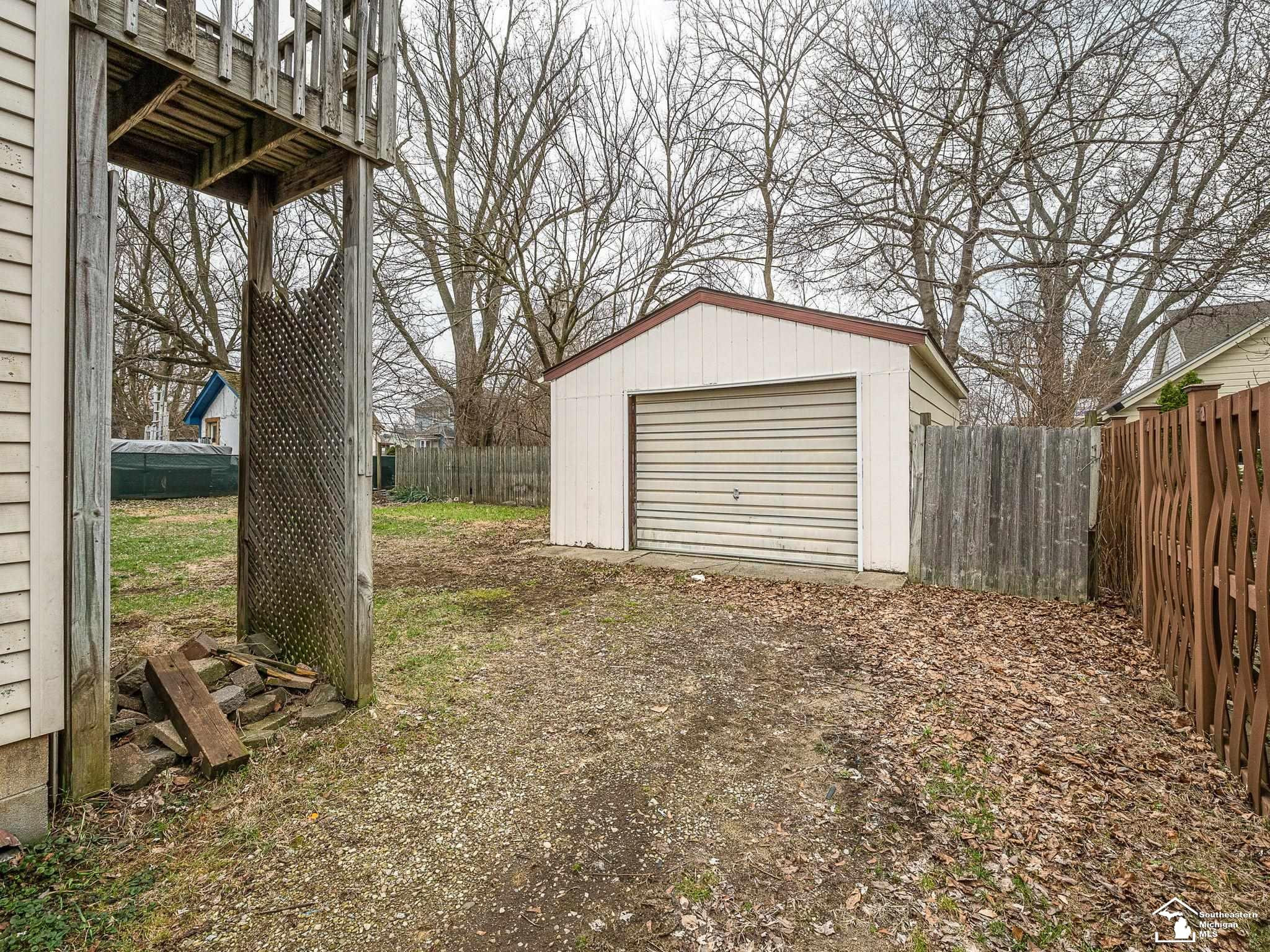 836 Lincoln Street, Jackson, MI 49202 — Photo 37