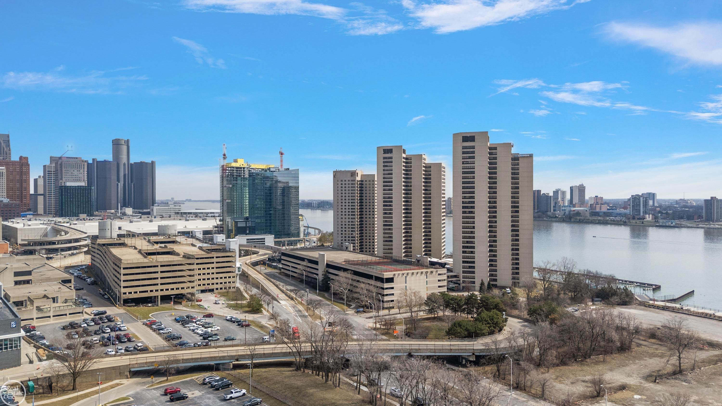 1001 W Jefferson Ave Unit 7B Avenue, Bldg 300, Detroit, MI 48226 — Photo 37