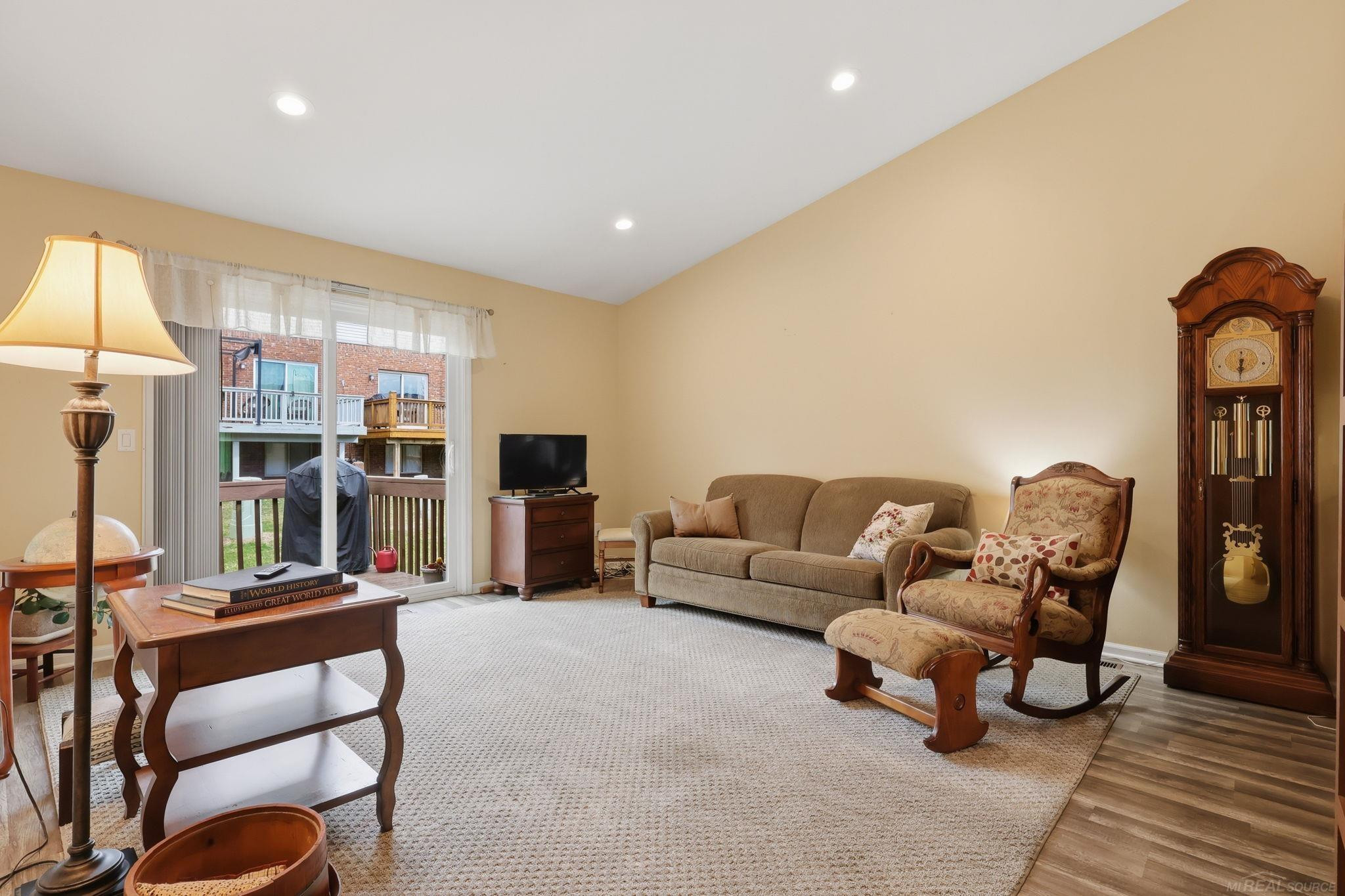 11565 Michael Drive, MI — Photo 13