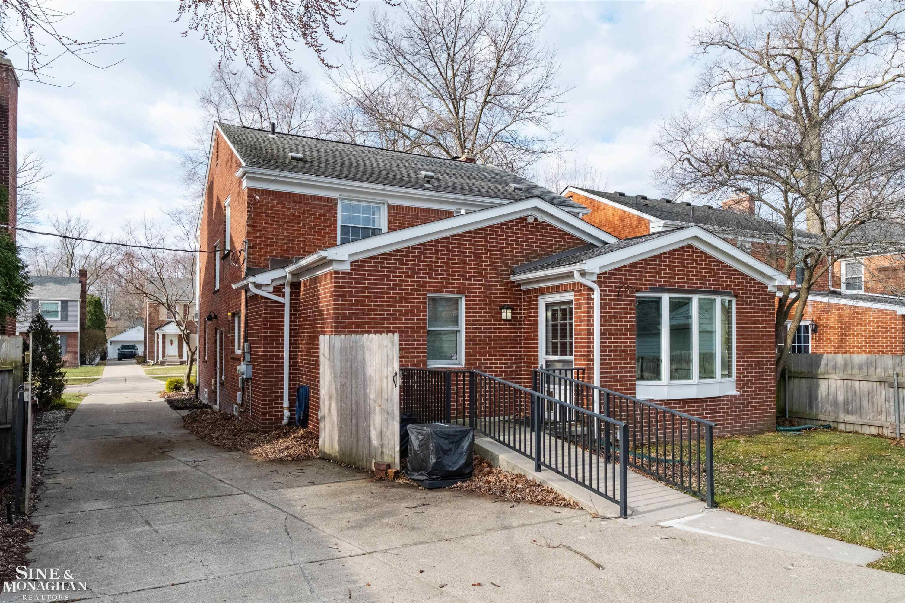 1800 Littlestone Road, Grosse Pointe Woods, MI 48236 — Photo 41