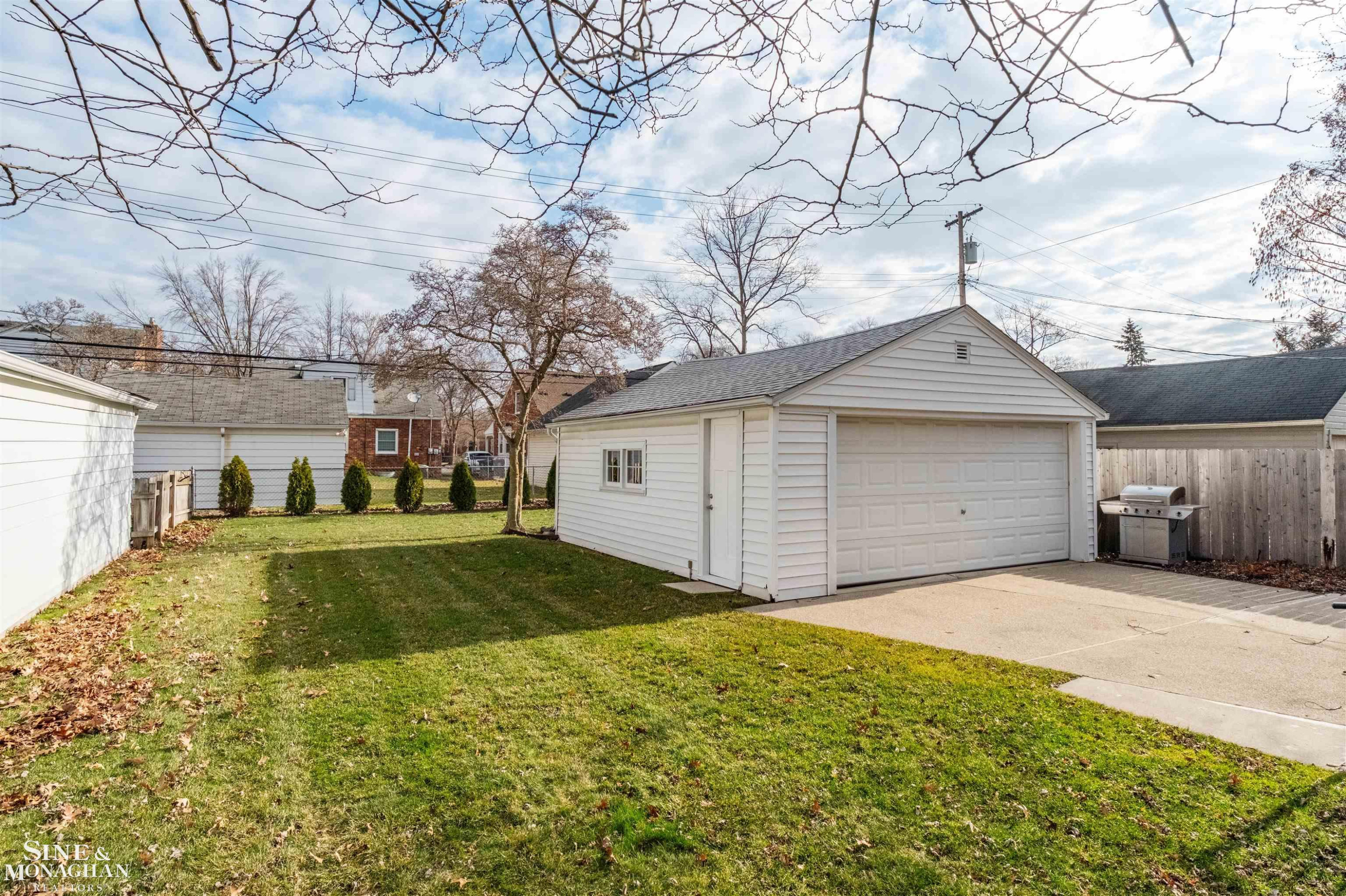 1800 Littlestone Road, Grosse Pointe Woods, MI 48236 — Photo 42