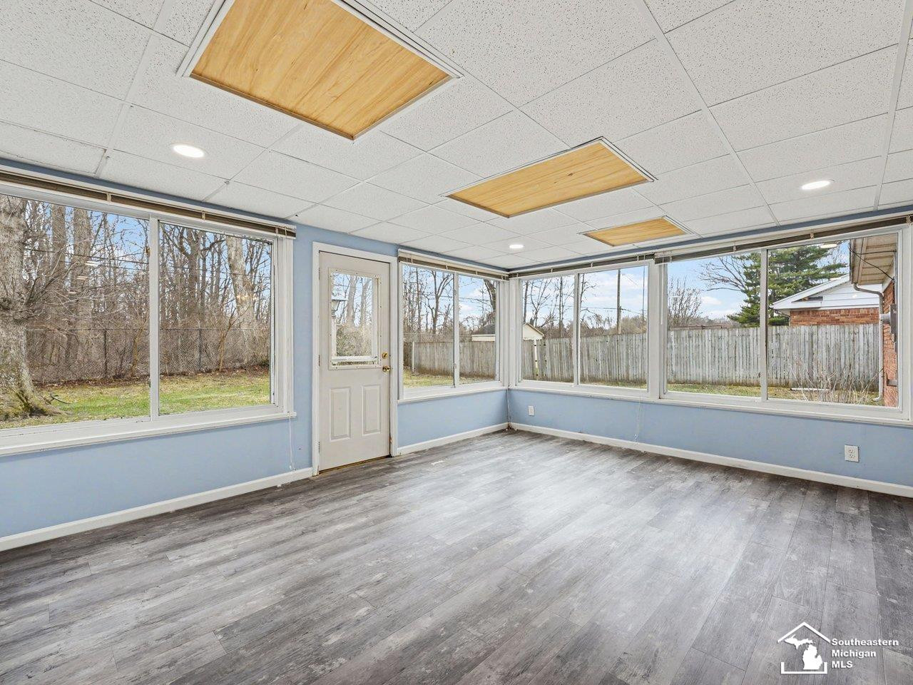 1593 Longfellow Drive, Temperance, MI 48182 — Photo 15