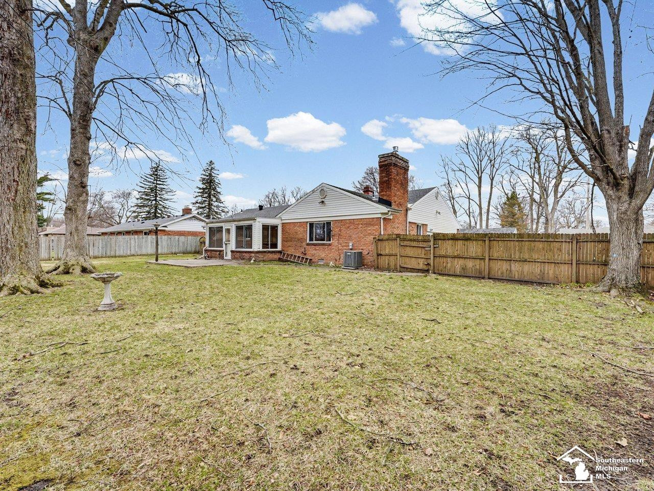 1593 Longfellow Drive, Temperance, MI 48182 — Photo 29
