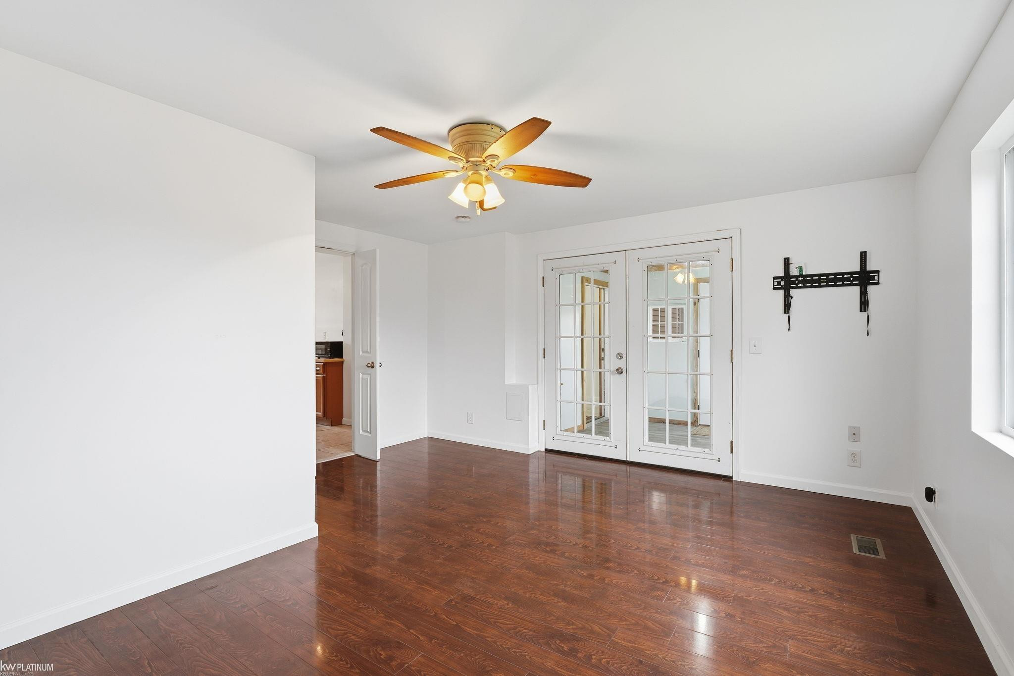6053 Meldrum Road, MI — Photo 15