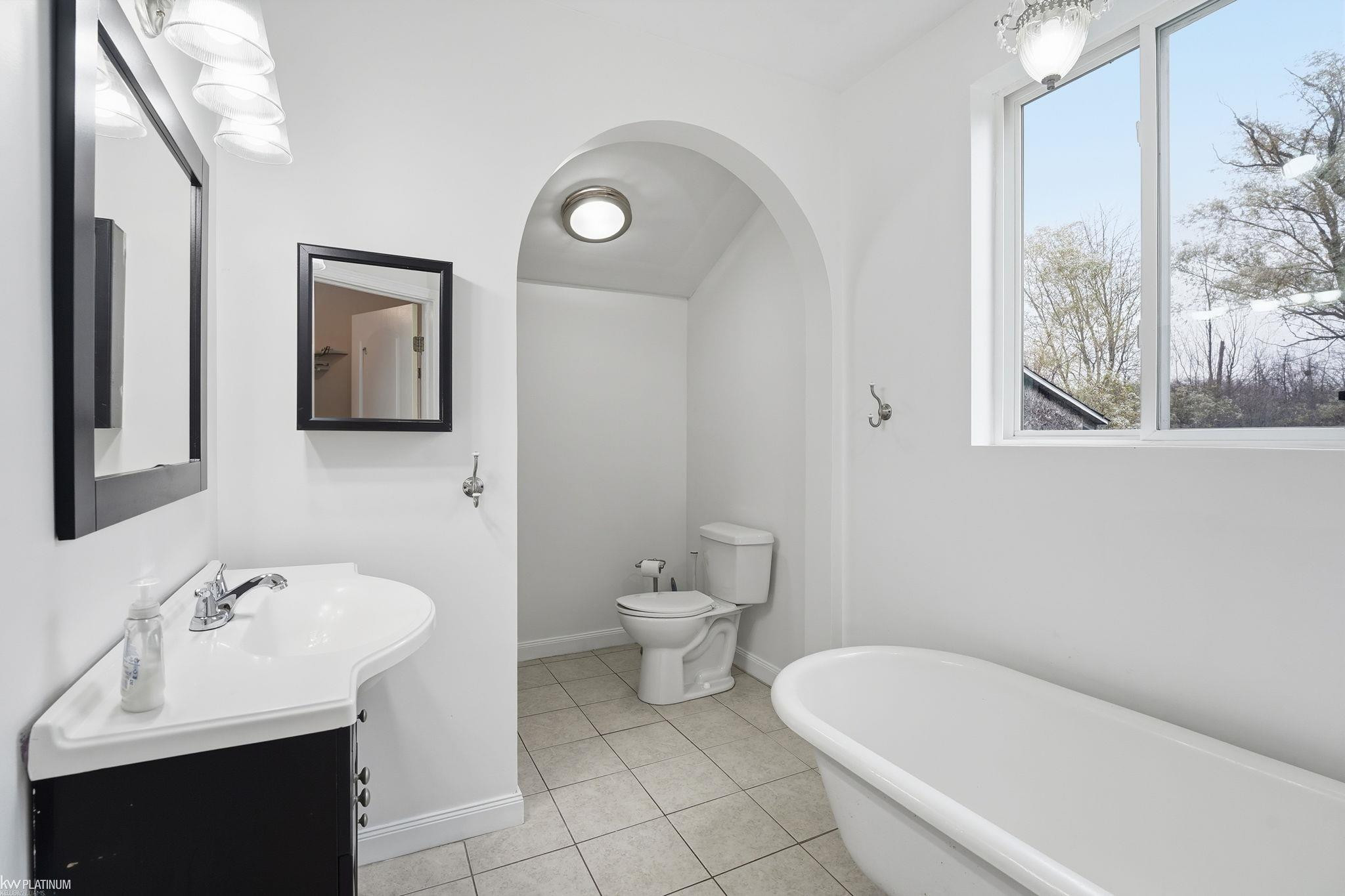 6053 Meldrum Road, MI — Photo 17