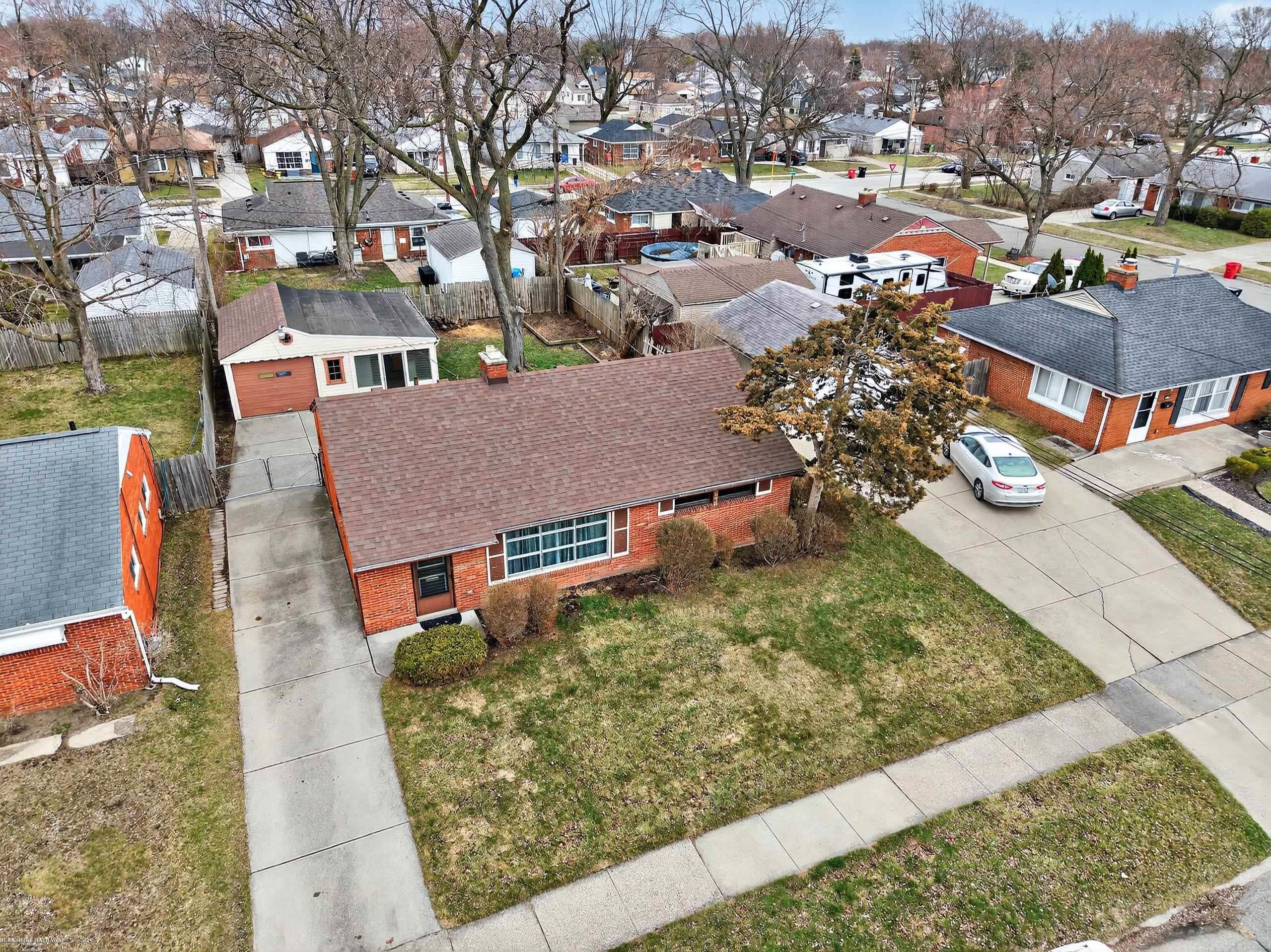 26206 Dale Court, Roseville, MI 48066 — Photo 33