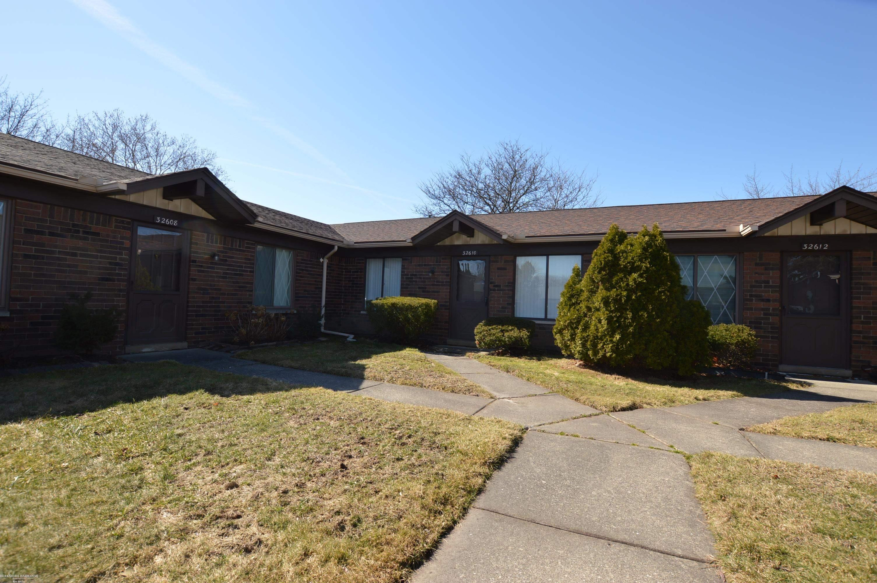 32610 Valley Dr Drive, 134, Warren, MI 48093 — Photo 6