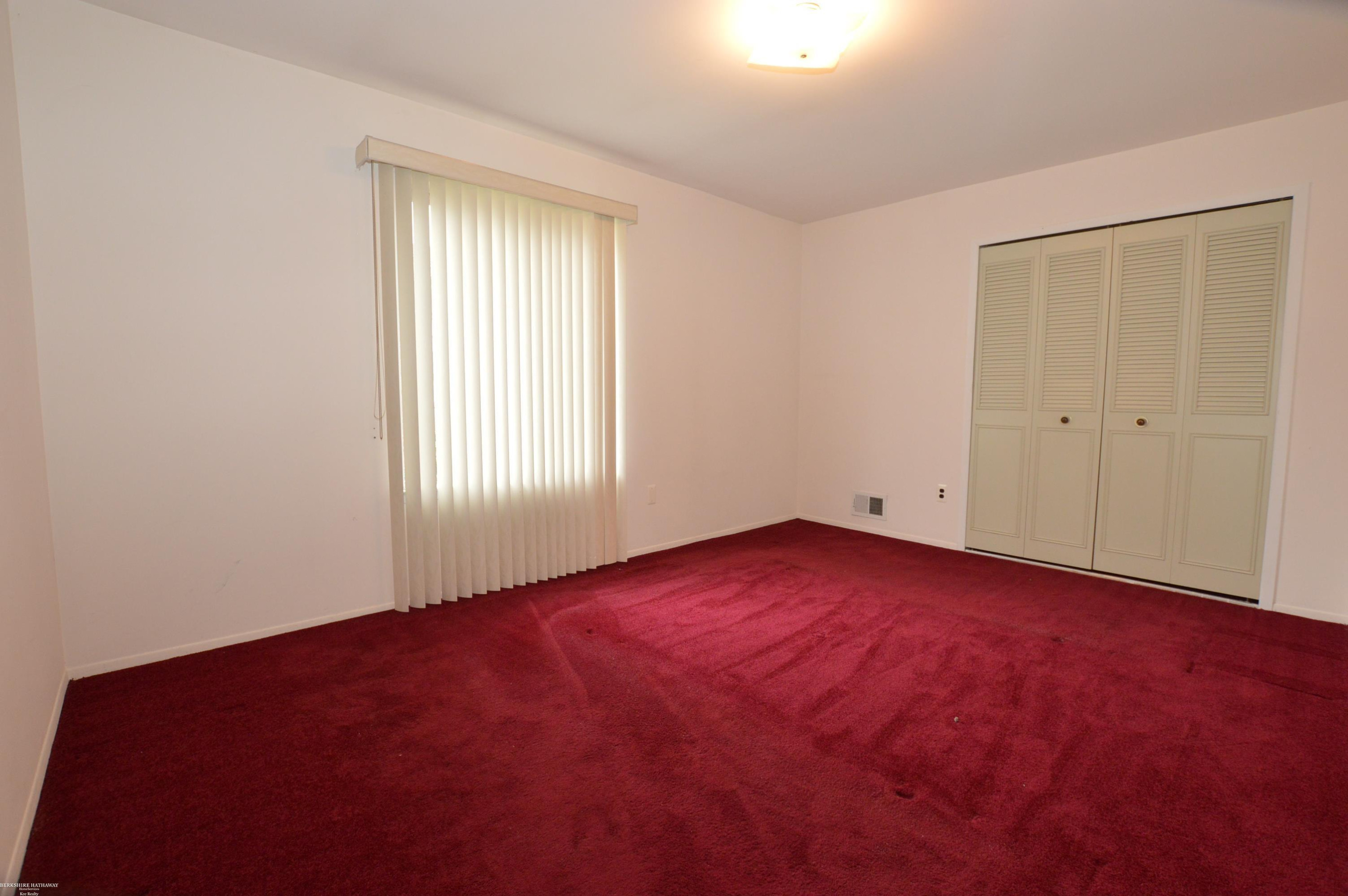 32610 Valley Dr Drive, 134, Warren, MI 48093 — Photo 12