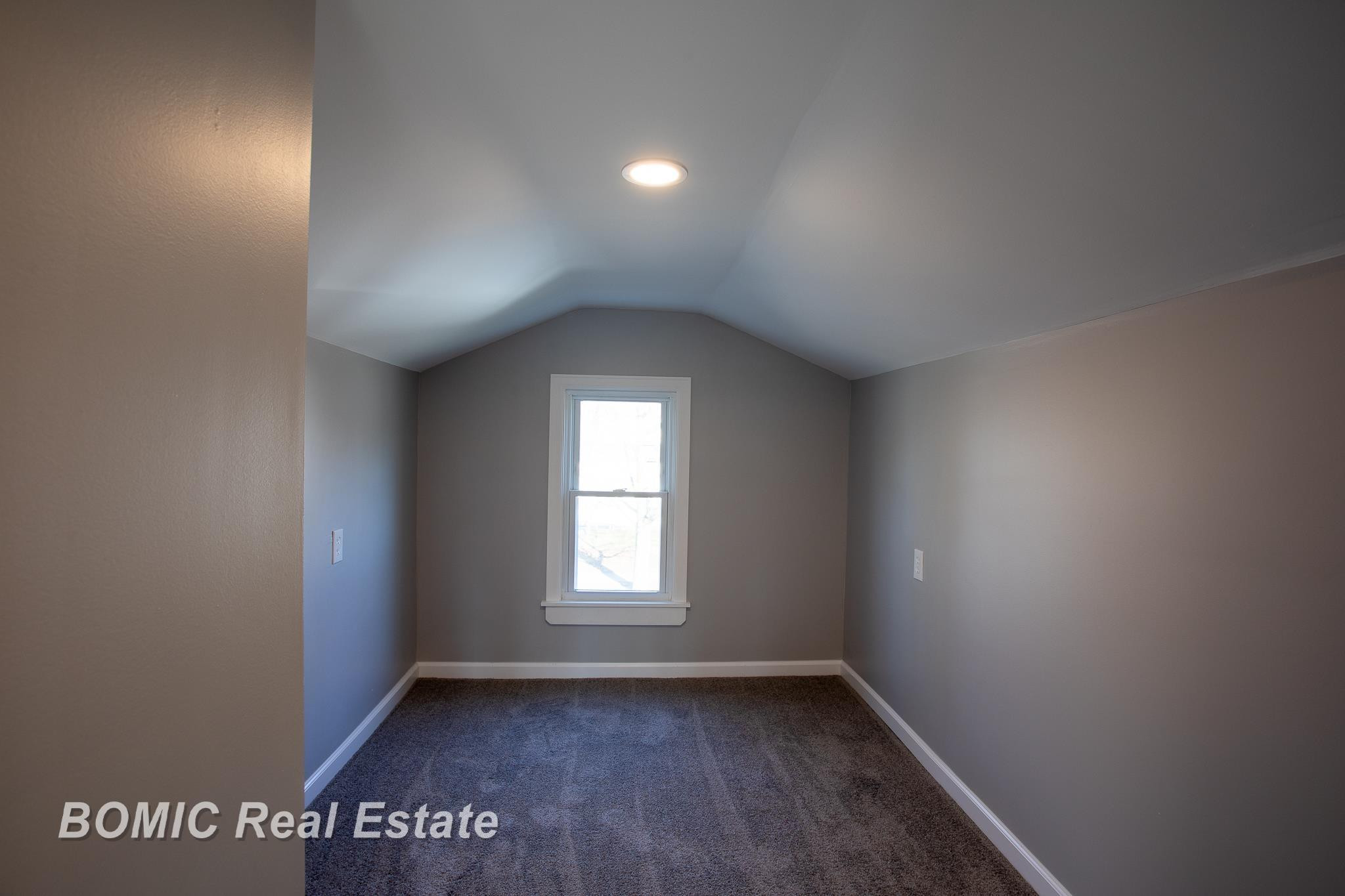 1110 Dunbar Street, Essexville, MI 48732 — Photo 2