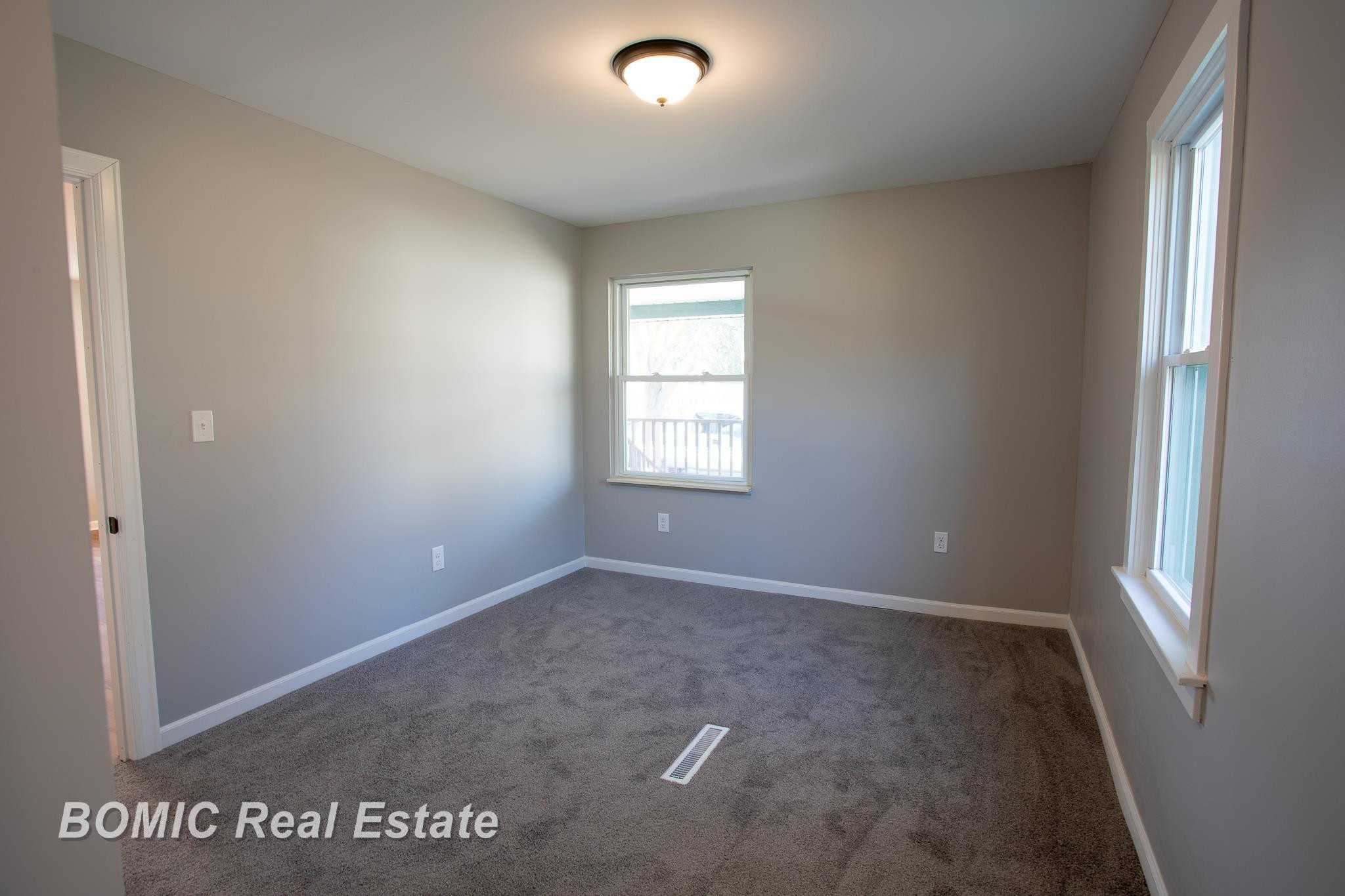 1110 Dunbar Street, Essexville, MI 48732 — Photo 11