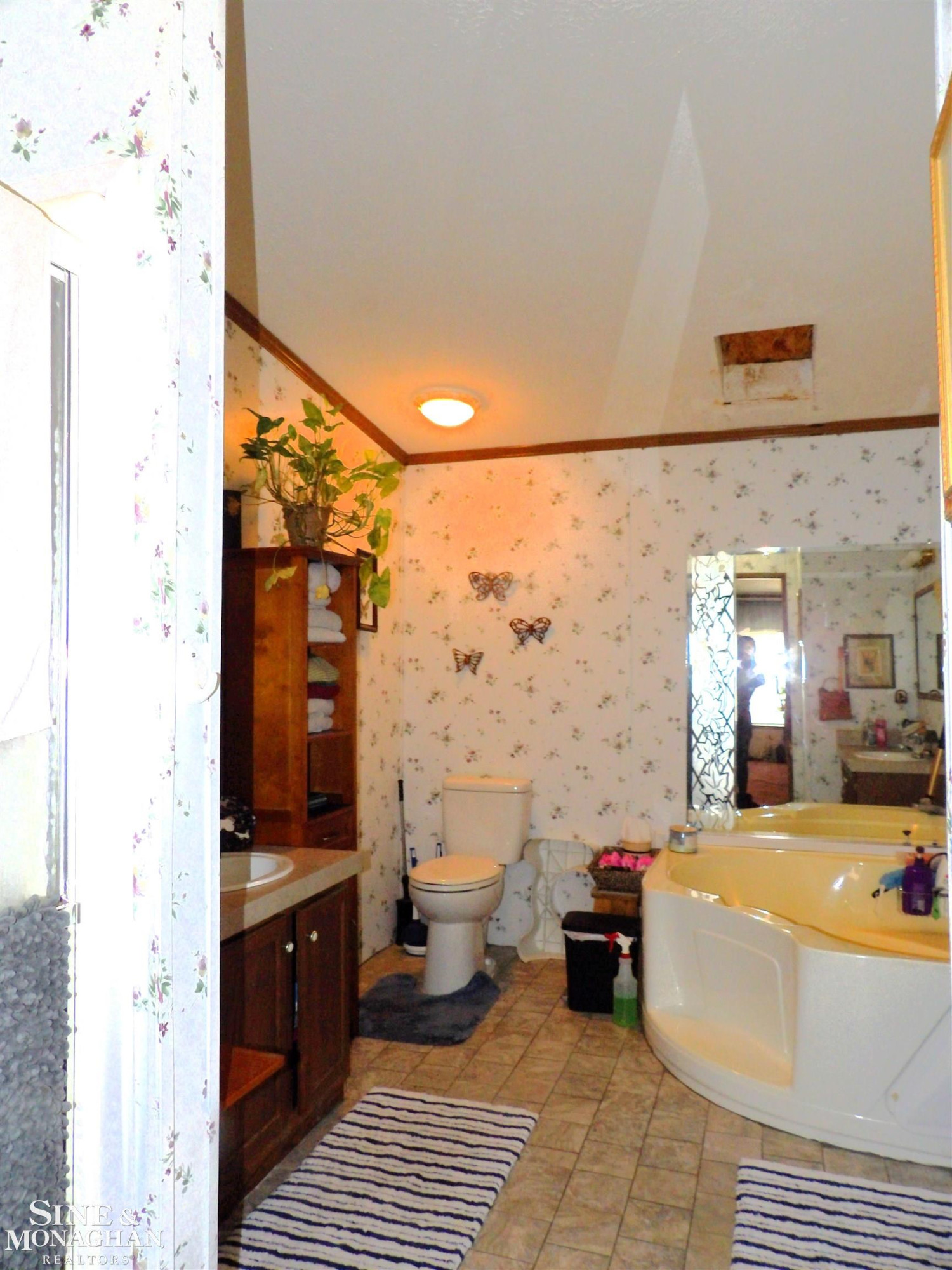 2051 W Parklane Road, White Cloud, MI 49349 — Photo 31