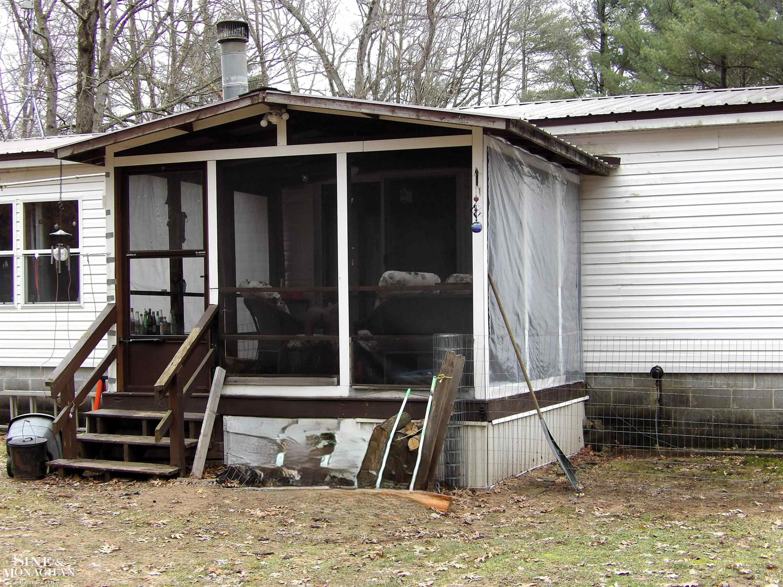 2051 W Parklane Road, White Cloud, MI 49349 — Photo 45