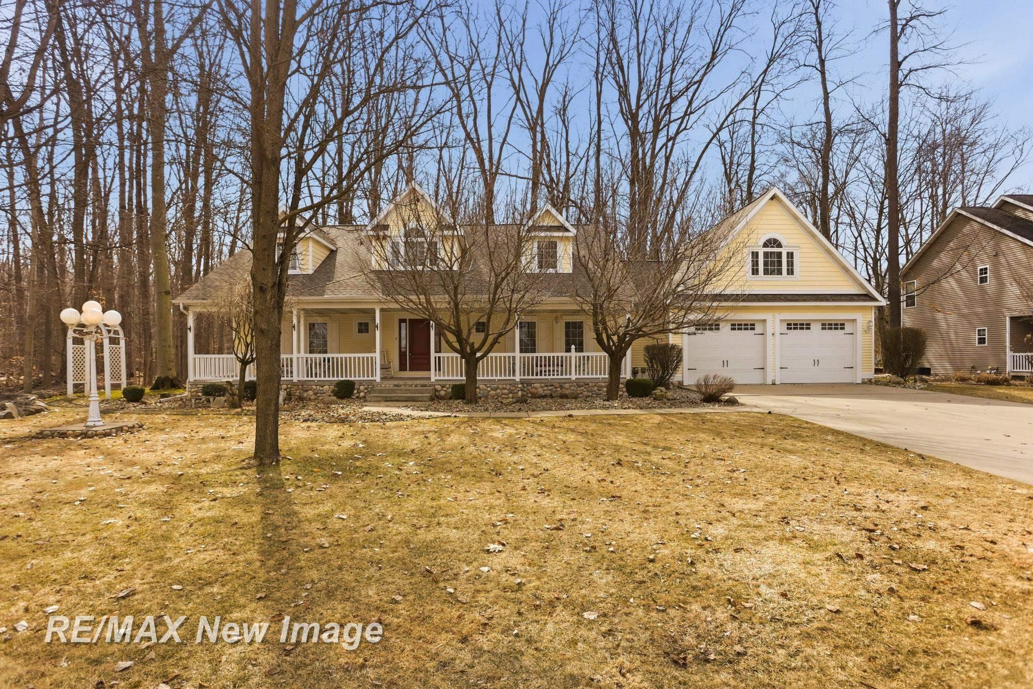 12471 Northern Woods Circle, Freeland, MI 48623 — Photo 5