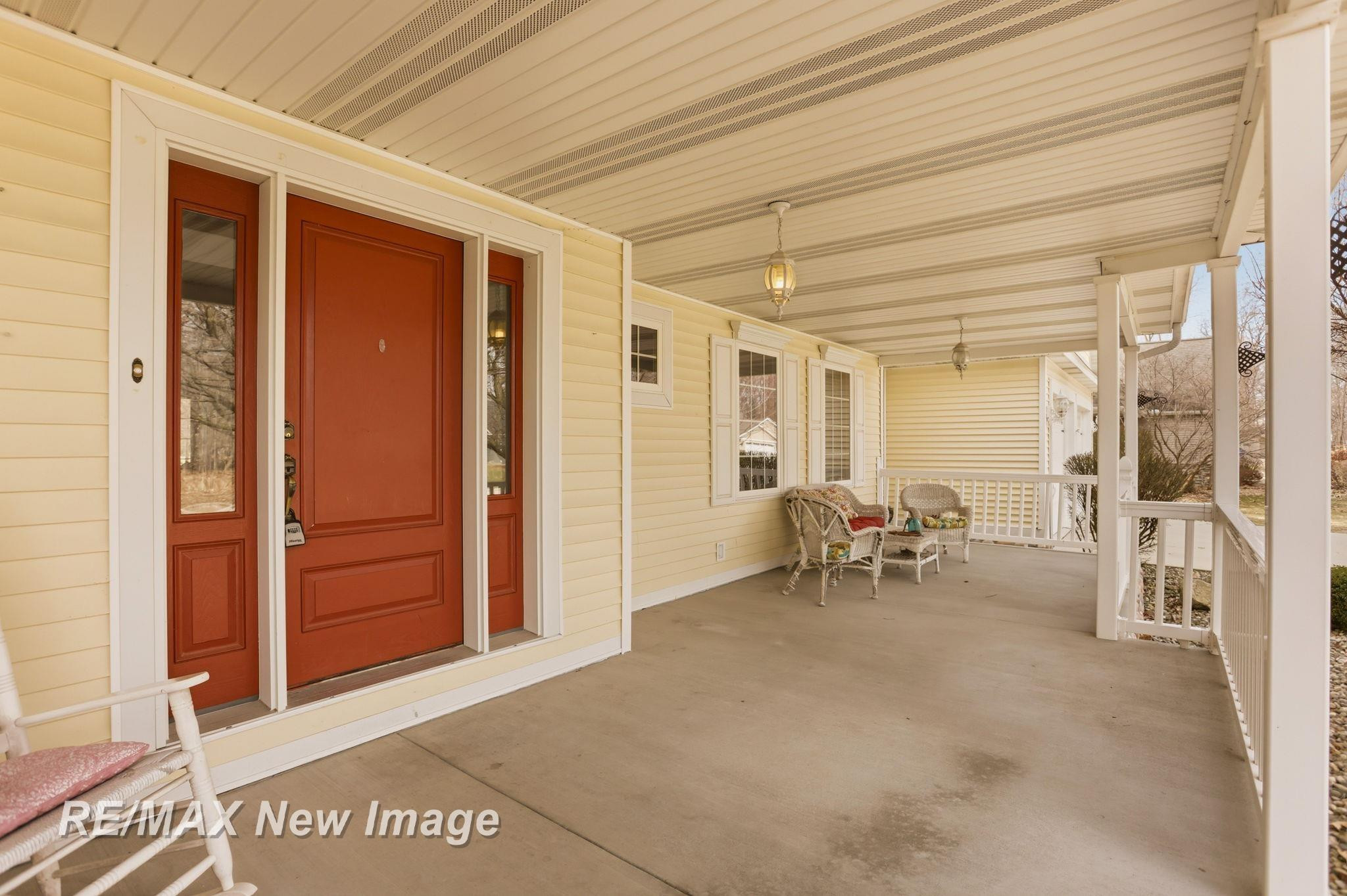 12471 Northern Woods Circle, Freeland, MI 48623 — Photo 10