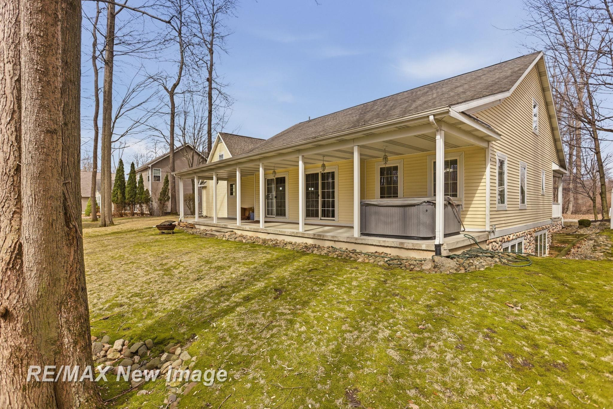 12471 Northern Woods Circle, Freeland, MI 48623 — Photo 56
