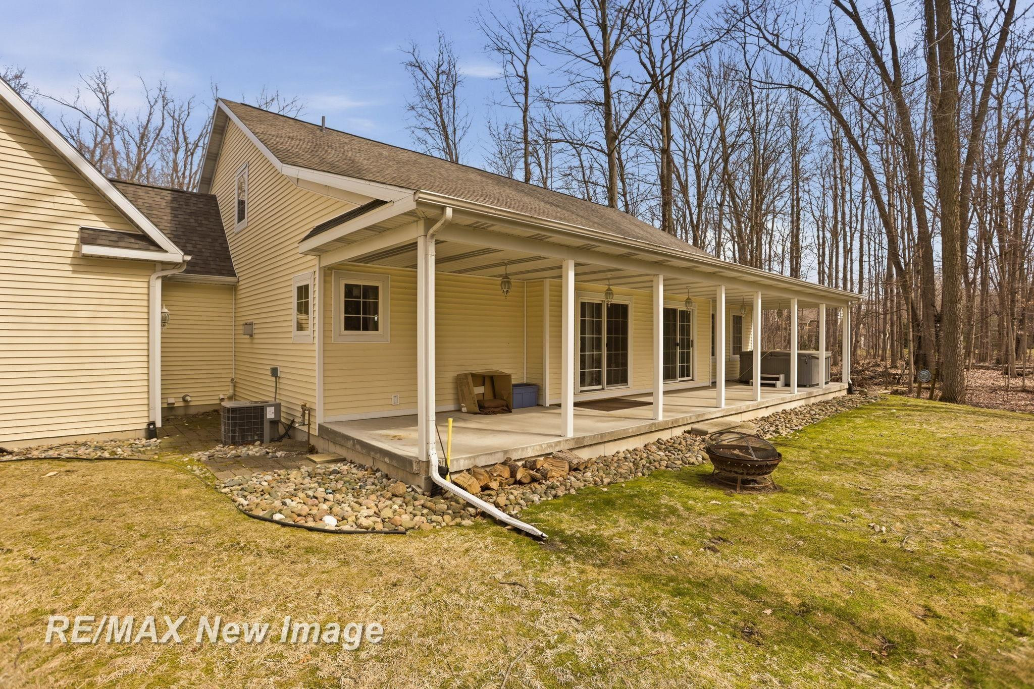 12471 Northern Woods Circle, Freeland, MI 48623 — Photo 58