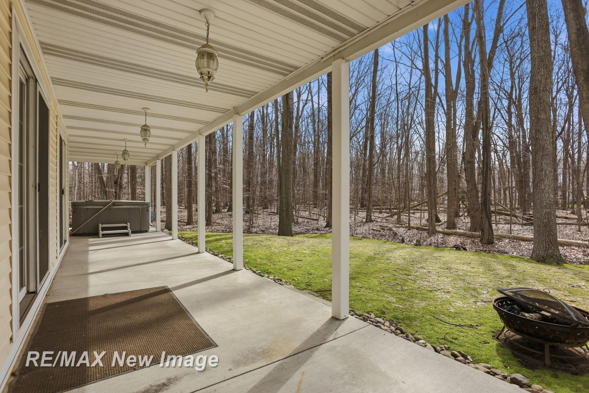 12471 Northern Woods Circle, Freeland, MI 48623 — Photo 60