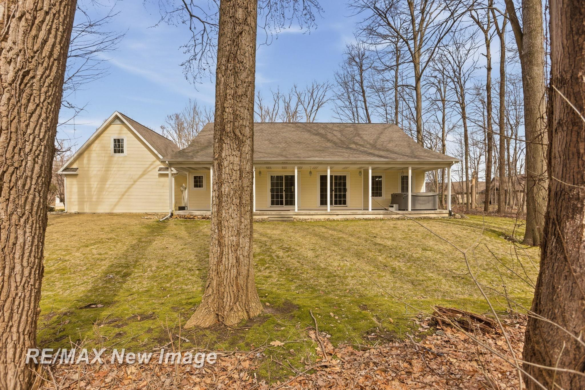 12471 Northern Woods Circle, Freeland, MI 48623 — Photo 62