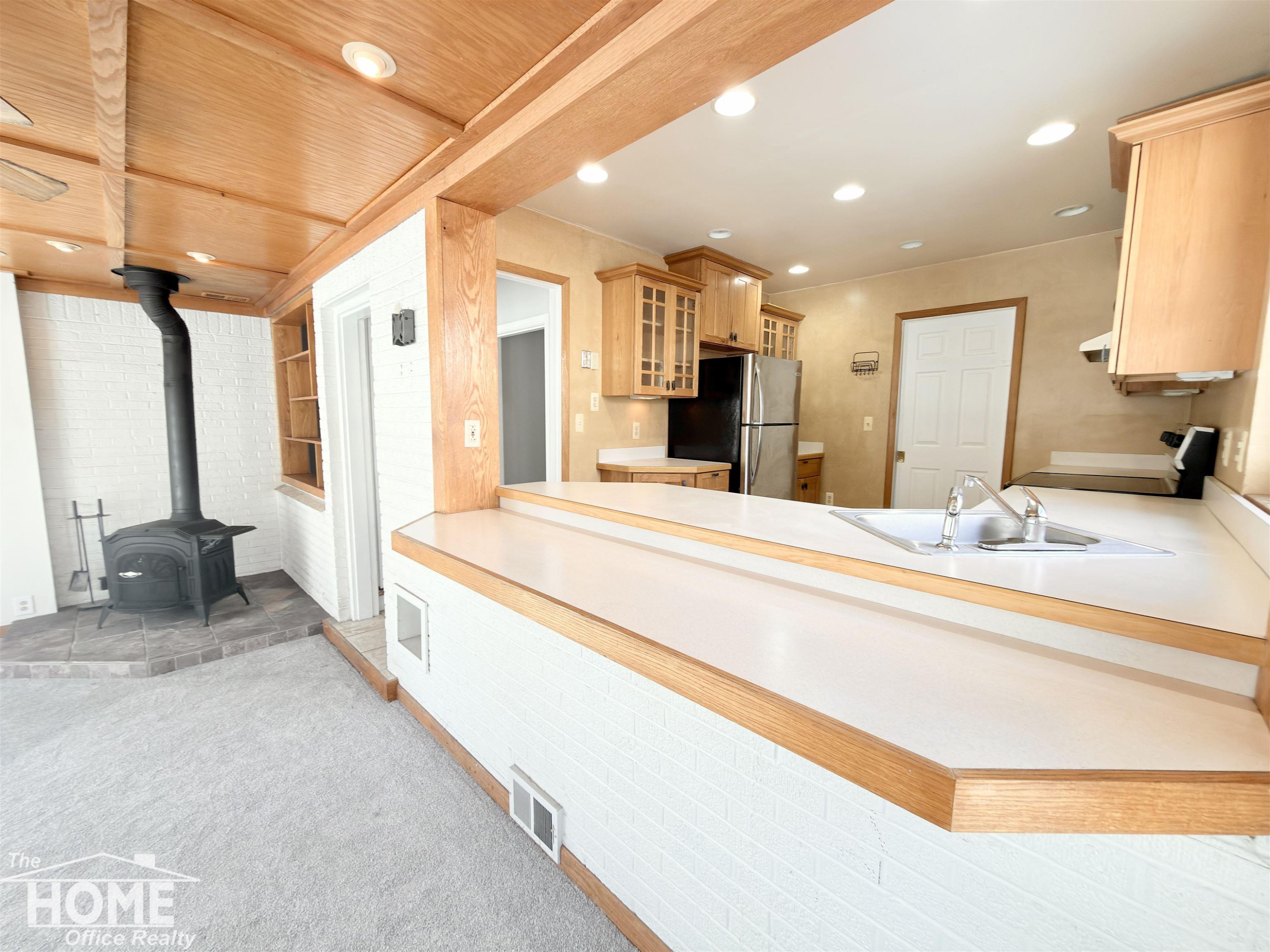 16544 Delaware Avenue, Redford, MI 48240 — Photo 5