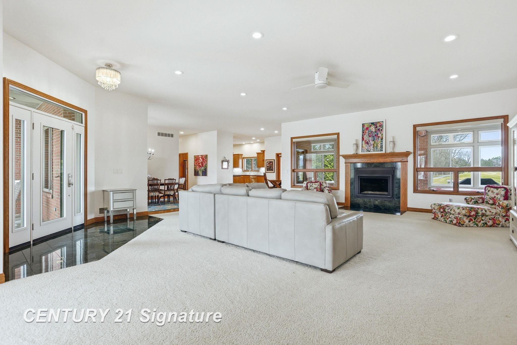 12 W Grove Court, Freeland, MI 48623 — Photo 5