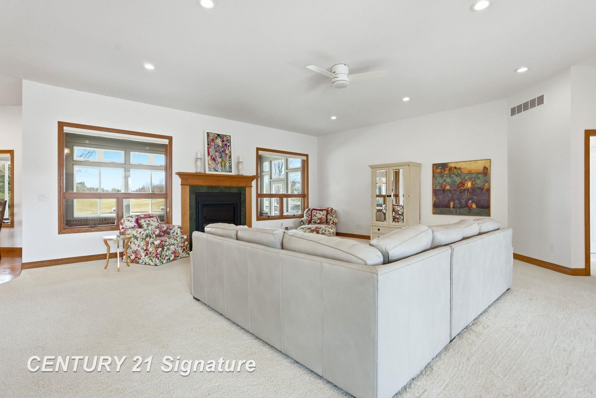 12 W Grove Court, Freeland, MI 48623 — Photo 6