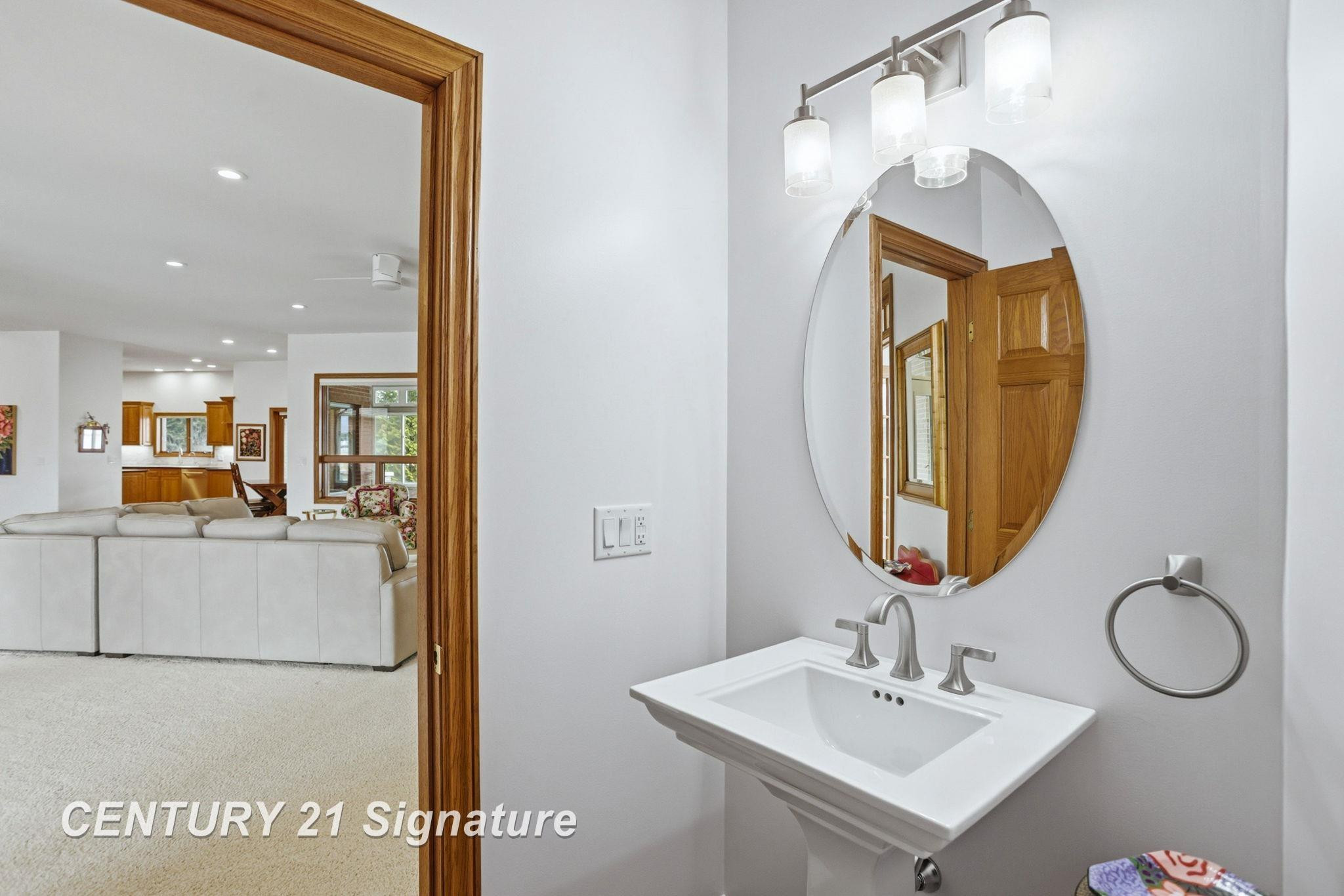 12 W Grove Court, Freeland, MI 48623 — Photo 25