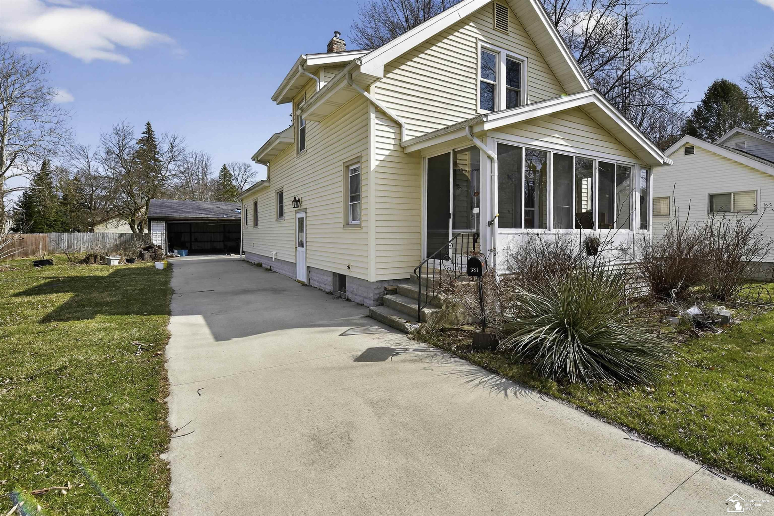 321 Cherry Street, Blissfield, MI 49228 — Photo 3