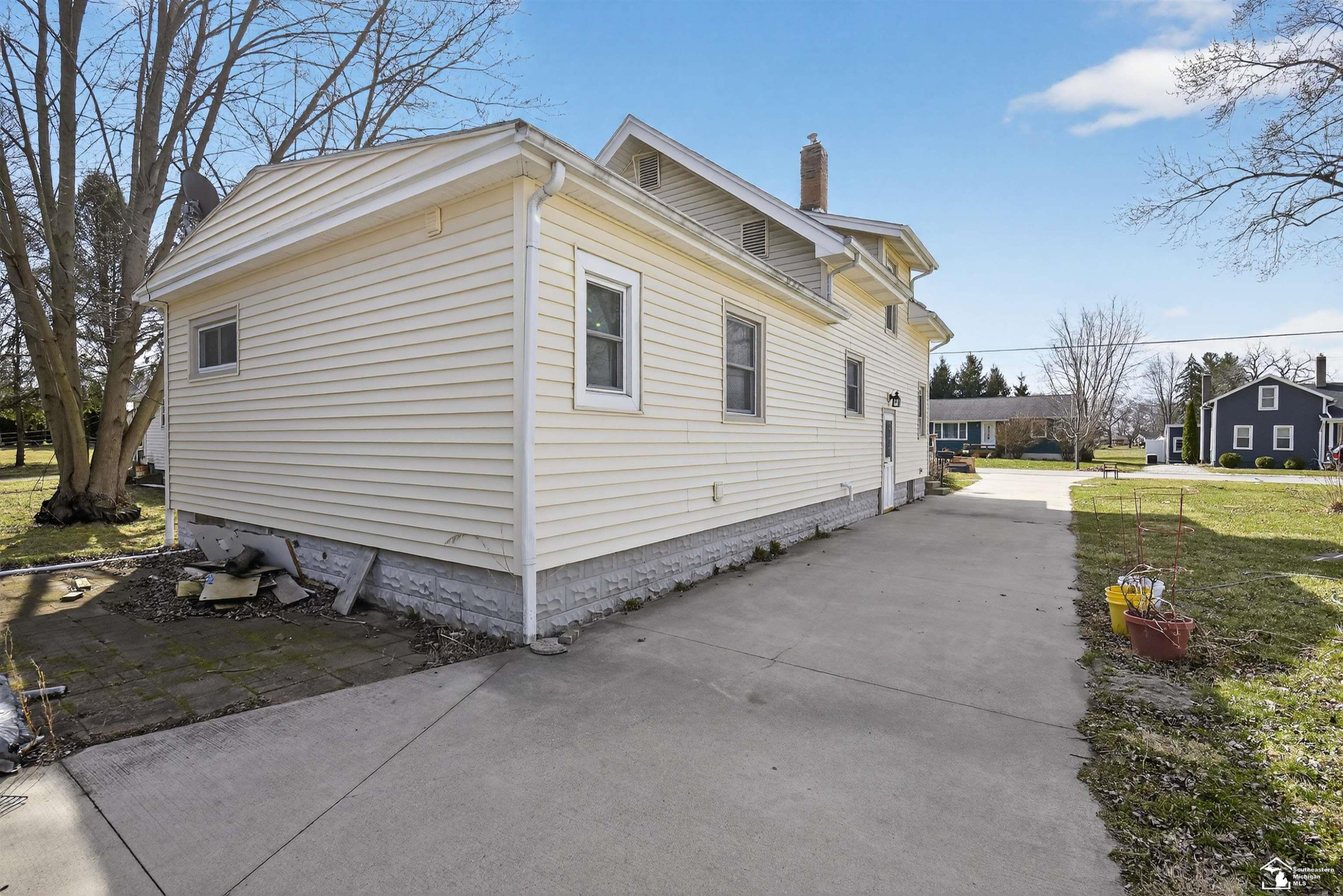 321 Cherry Street, Blissfield, MI 49228 — Photo 29
