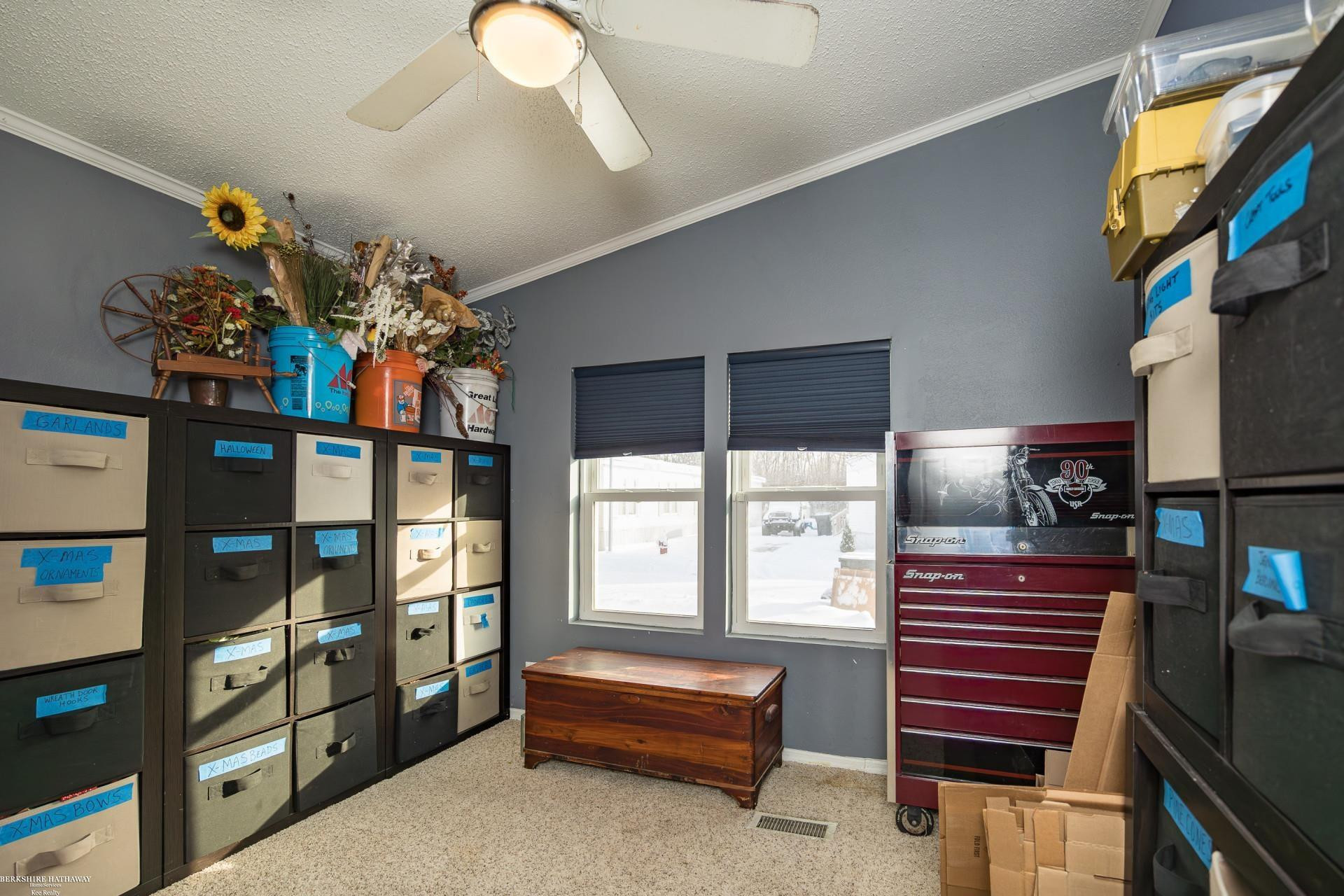48585 Lakeview East Street, Shelby Twp, MI 48317 — Photo 19