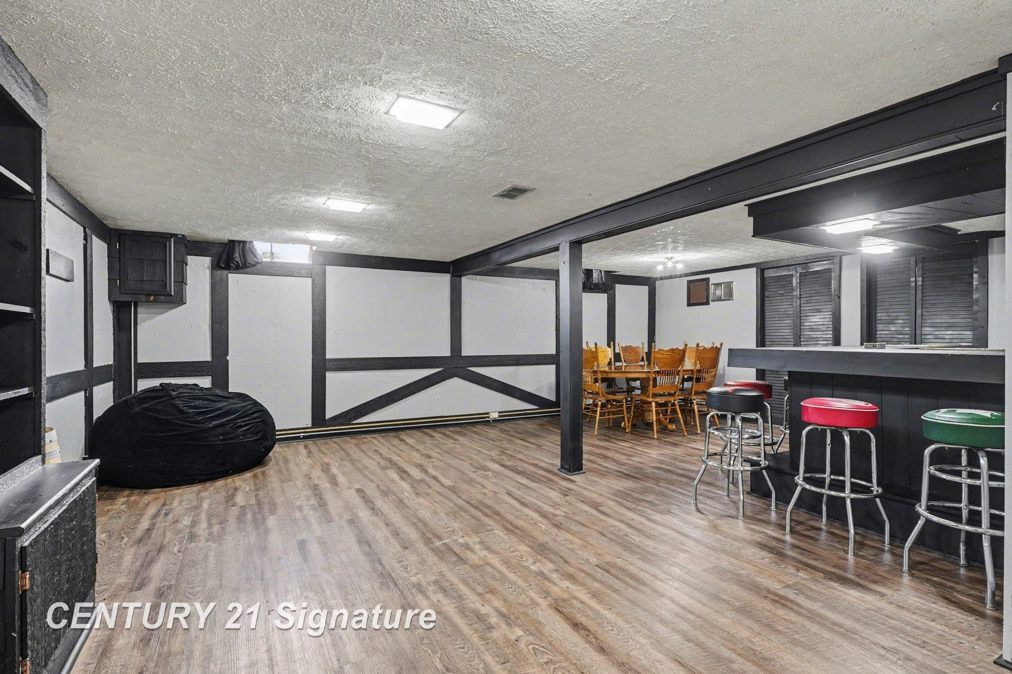 680 N Frost Drive, Saginaw, MI 48638 — Photo 21