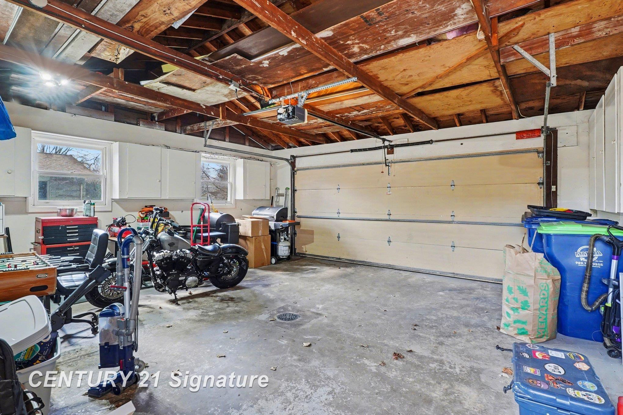 680 N Frost Drive, Saginaw, MI 48638 — Photo 23