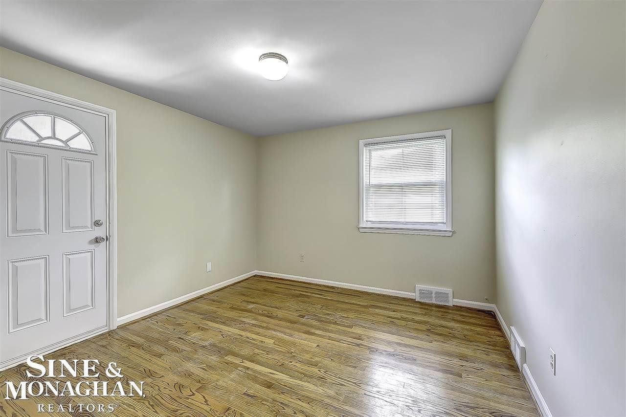 814 Harcourt Road, Grosse Pointe Park, MI 48230 — Photo 12