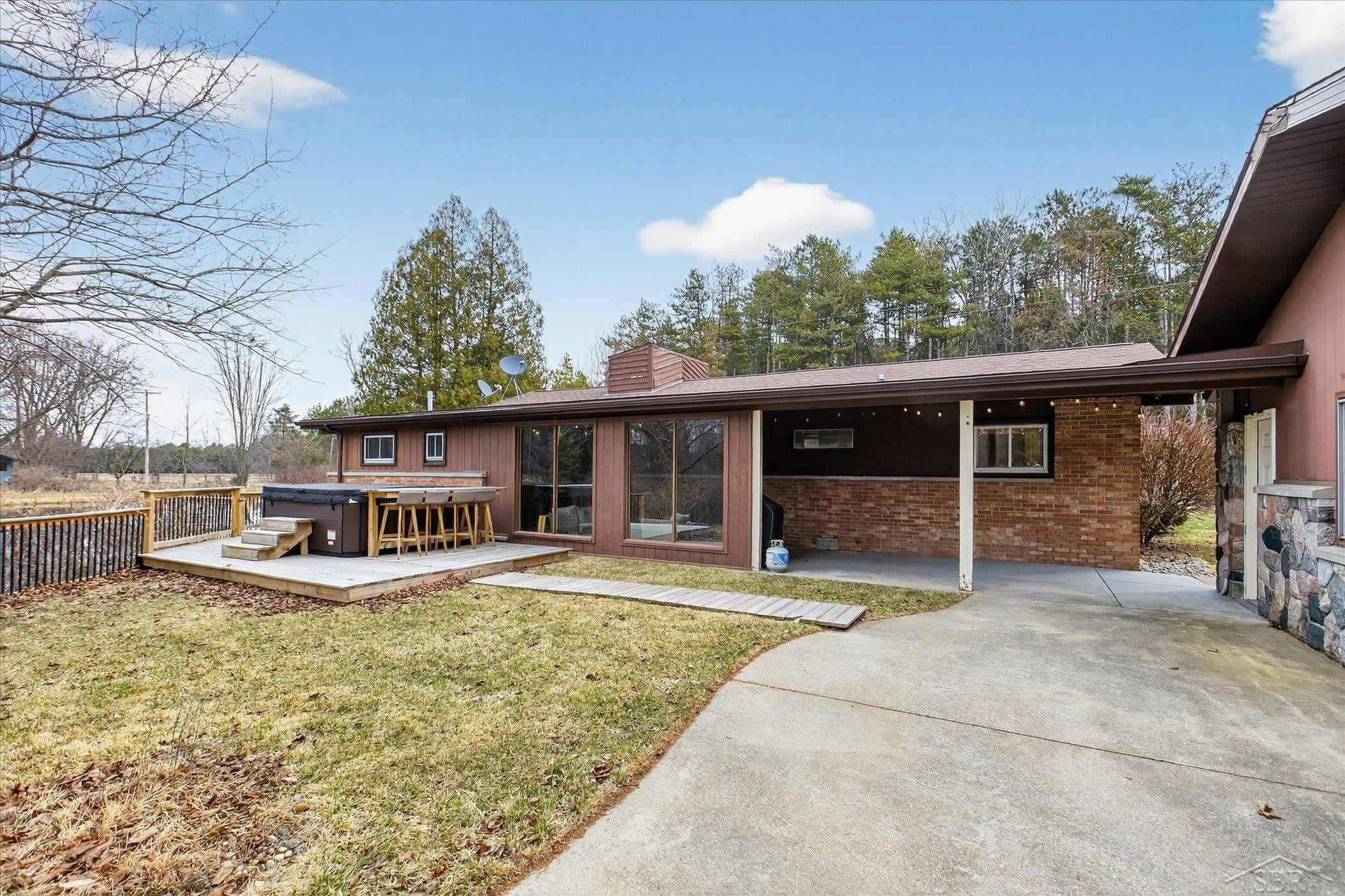 4403 N Raucholz Road, Hemlock, MI 48626 — Photo 36