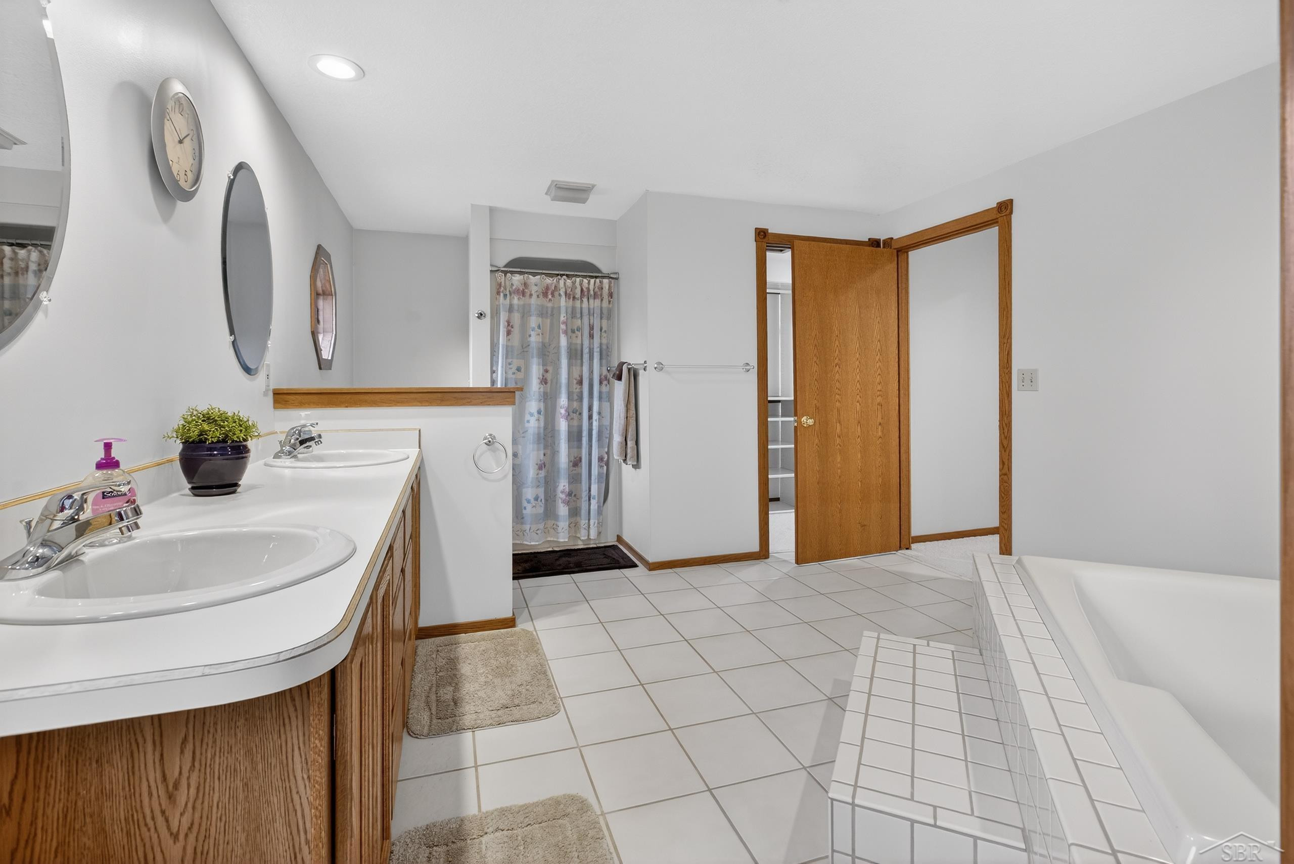 1636 E Siebert Road, Midland, MI 48642 — Photo 35