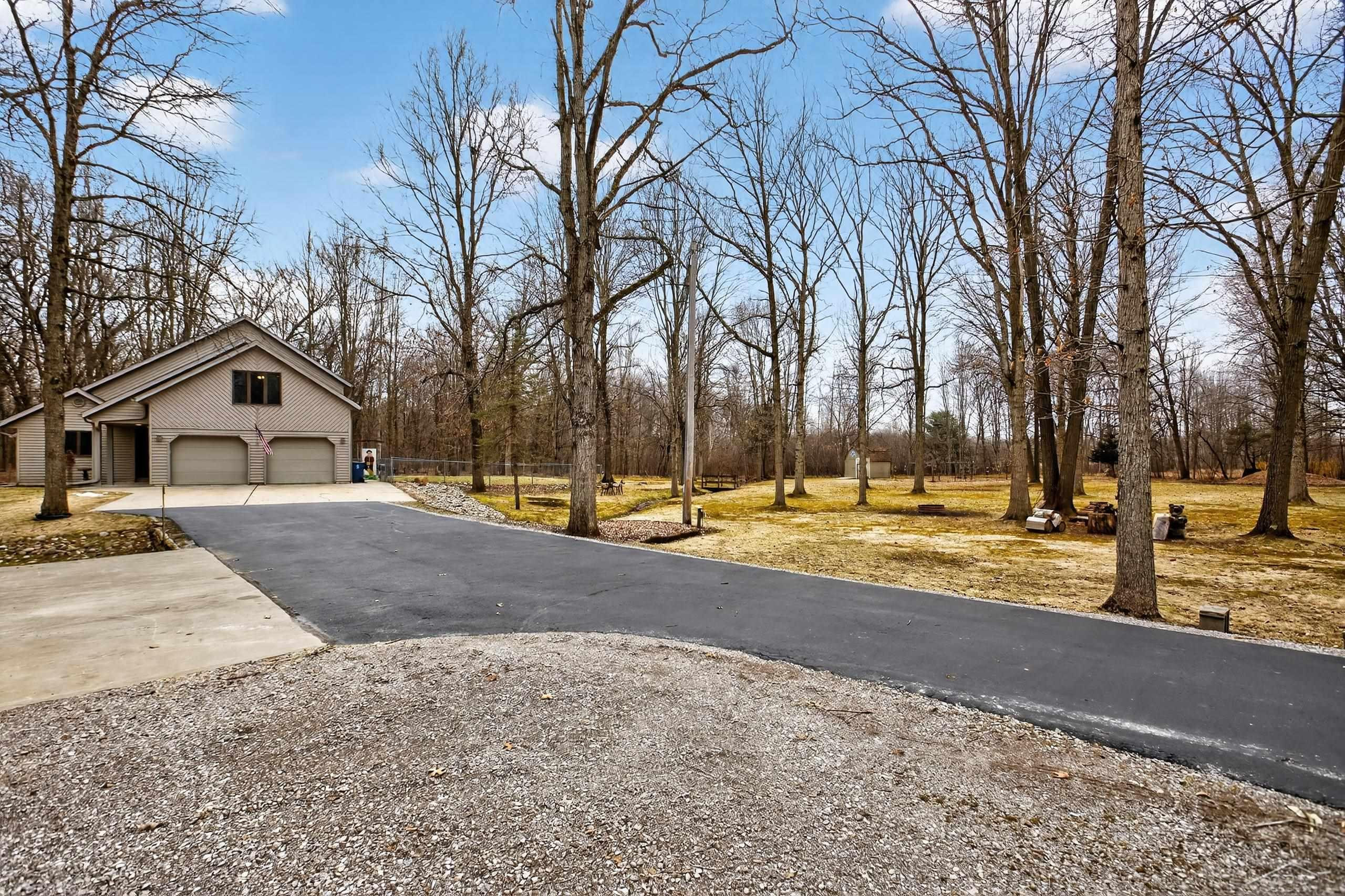 1636 E Siebert Road, Midland, MI 48642 — Photo 47