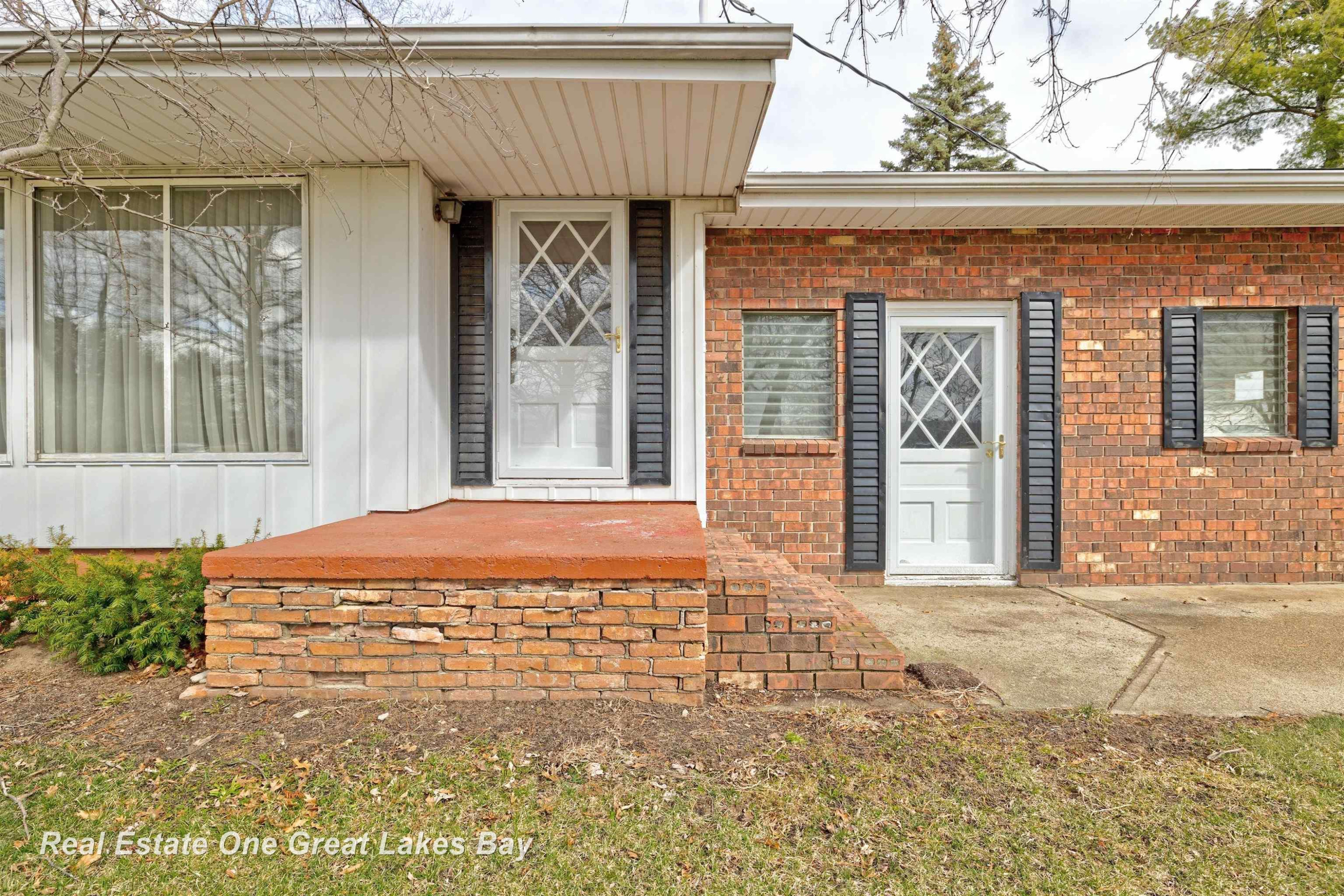 8730 Chesaning Road, Chesaning, MI 48616 — Photo 3