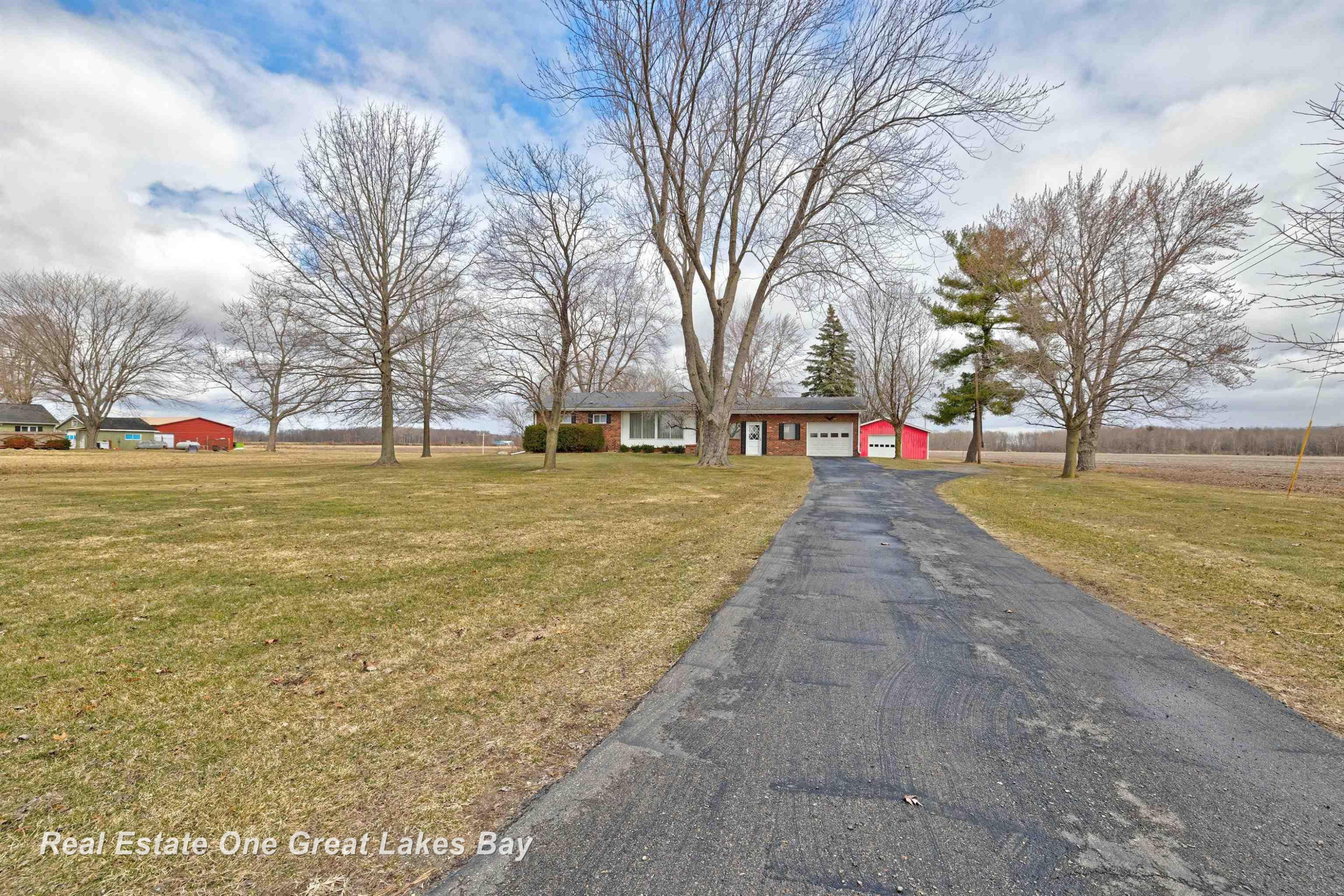 8730 Chesaning Road, Chesaning, MI 48616 — Photo 57
