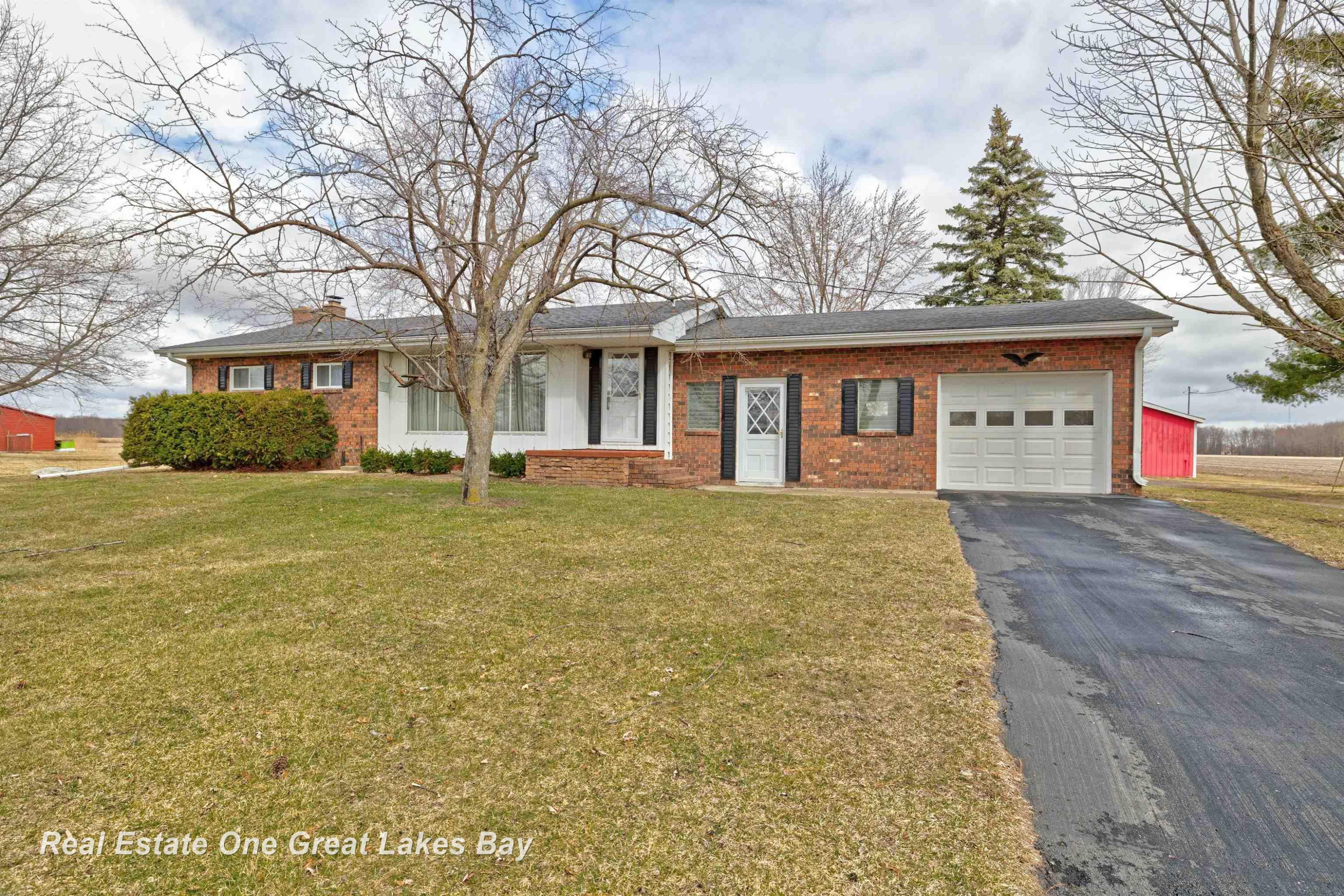 8730 Chesaning Road, Chesaning, MI 48616 — Photo 58