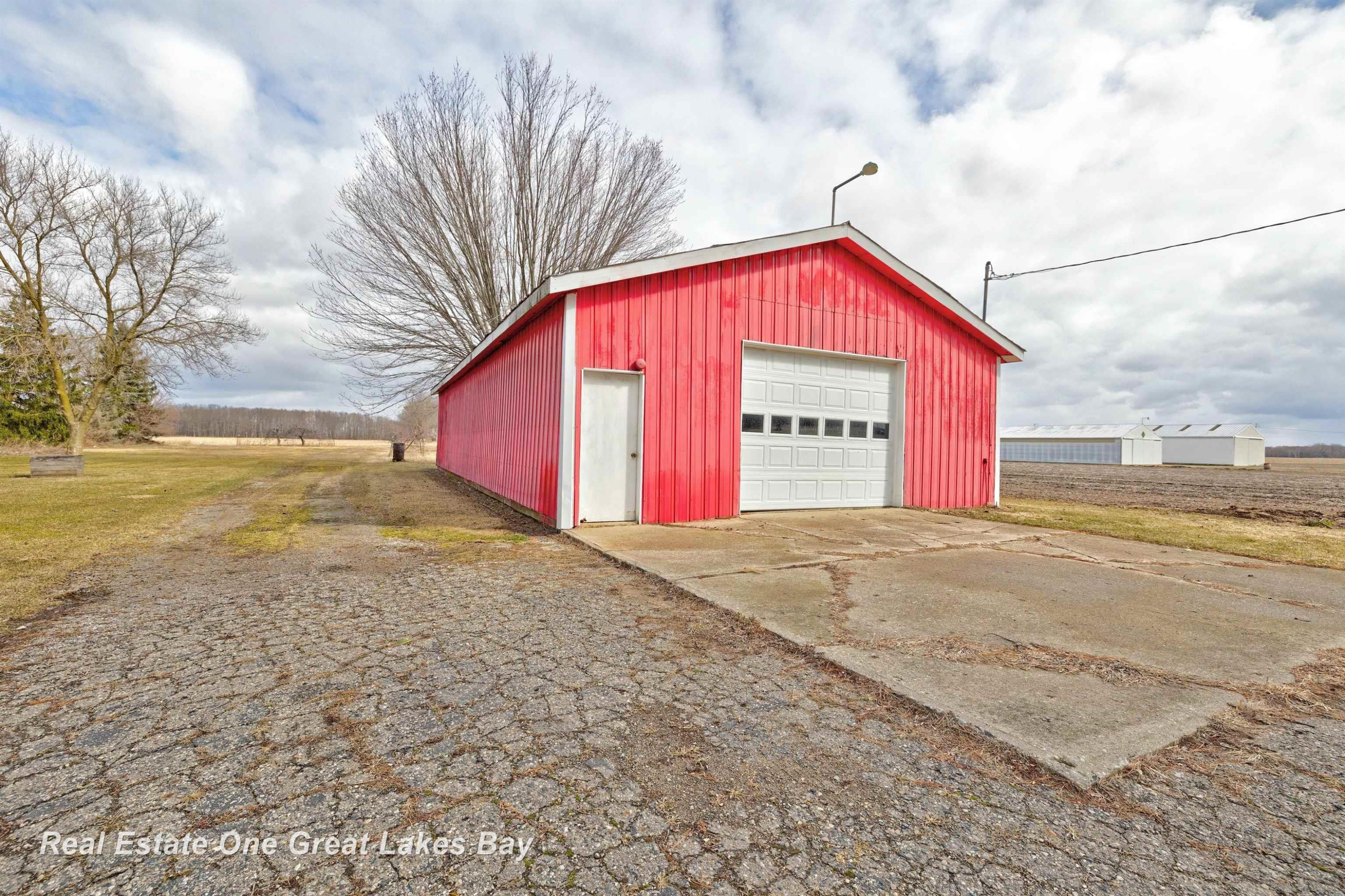 8730 Chesaning Road, Chesaning, MI 48616 — Photo 61