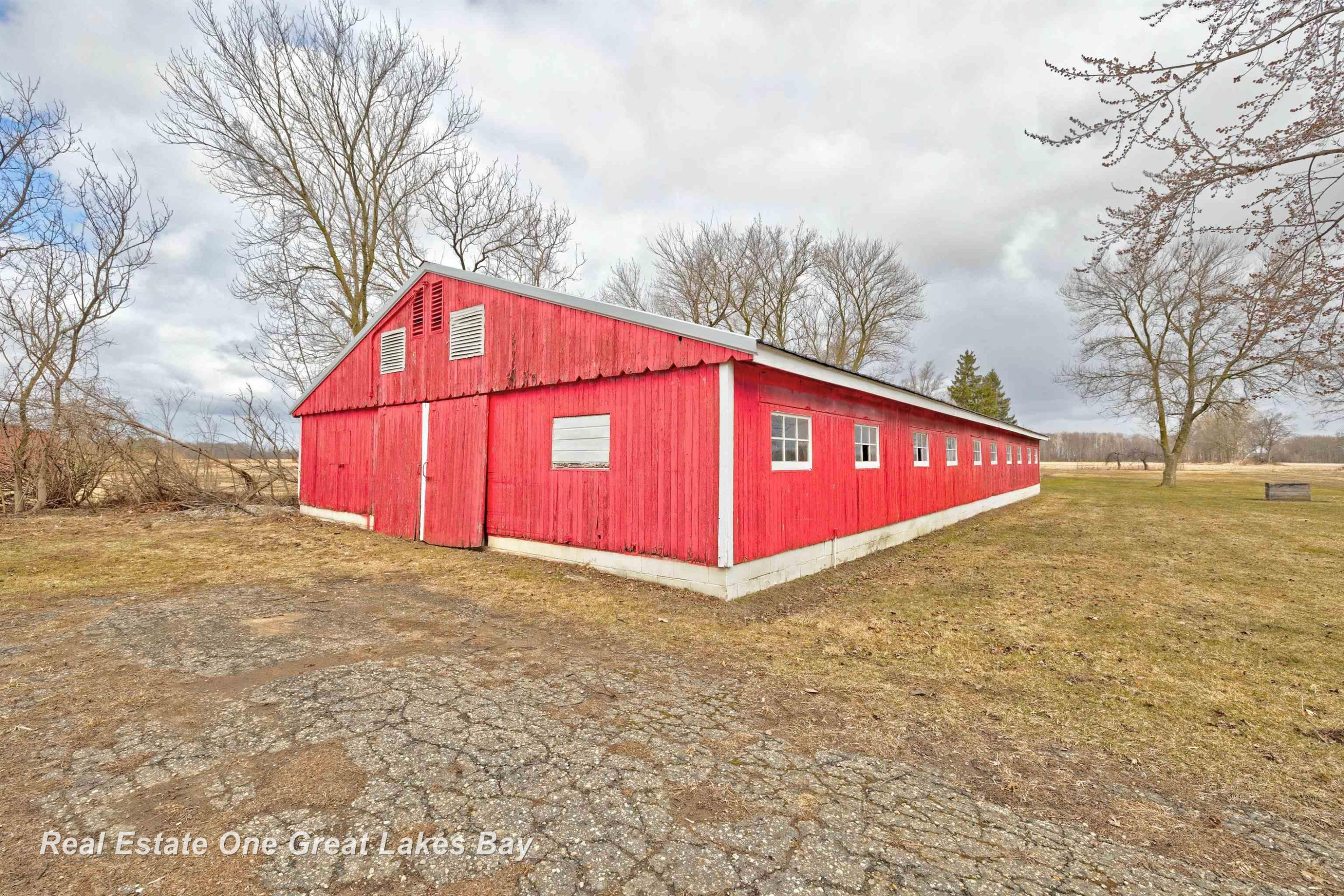 8730 Chesaning Road, Chesaning, MI 48616 — Photo 63