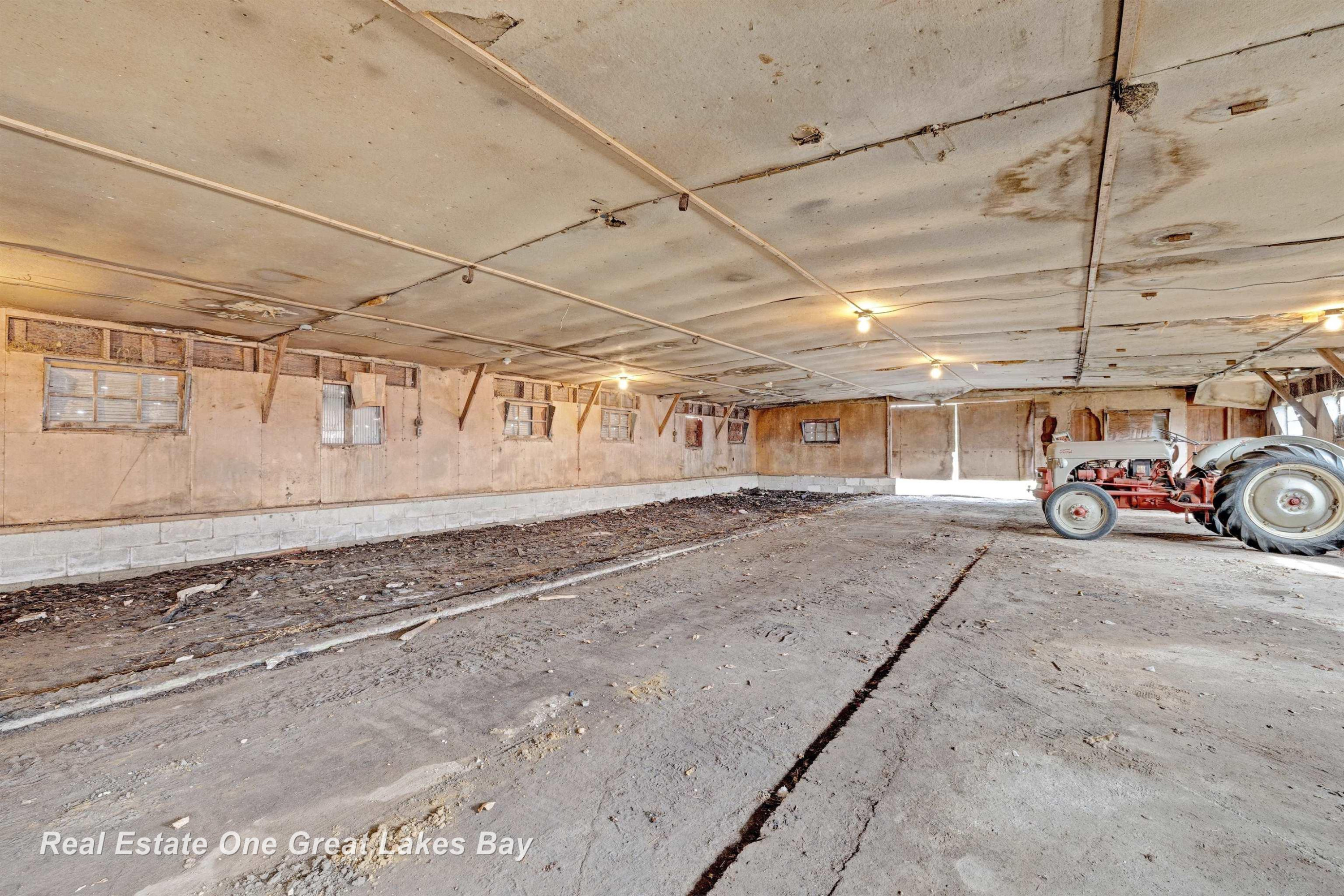 8730 Chesaning Road, Chesaning, MI 48616 — Photo 65