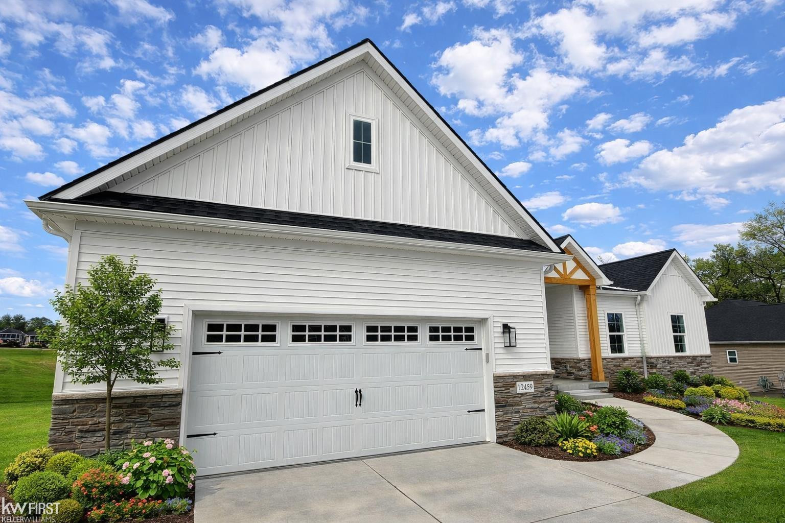 48 Loretta Lane, 48, South Lyon, MI 48178 — Photo 2
